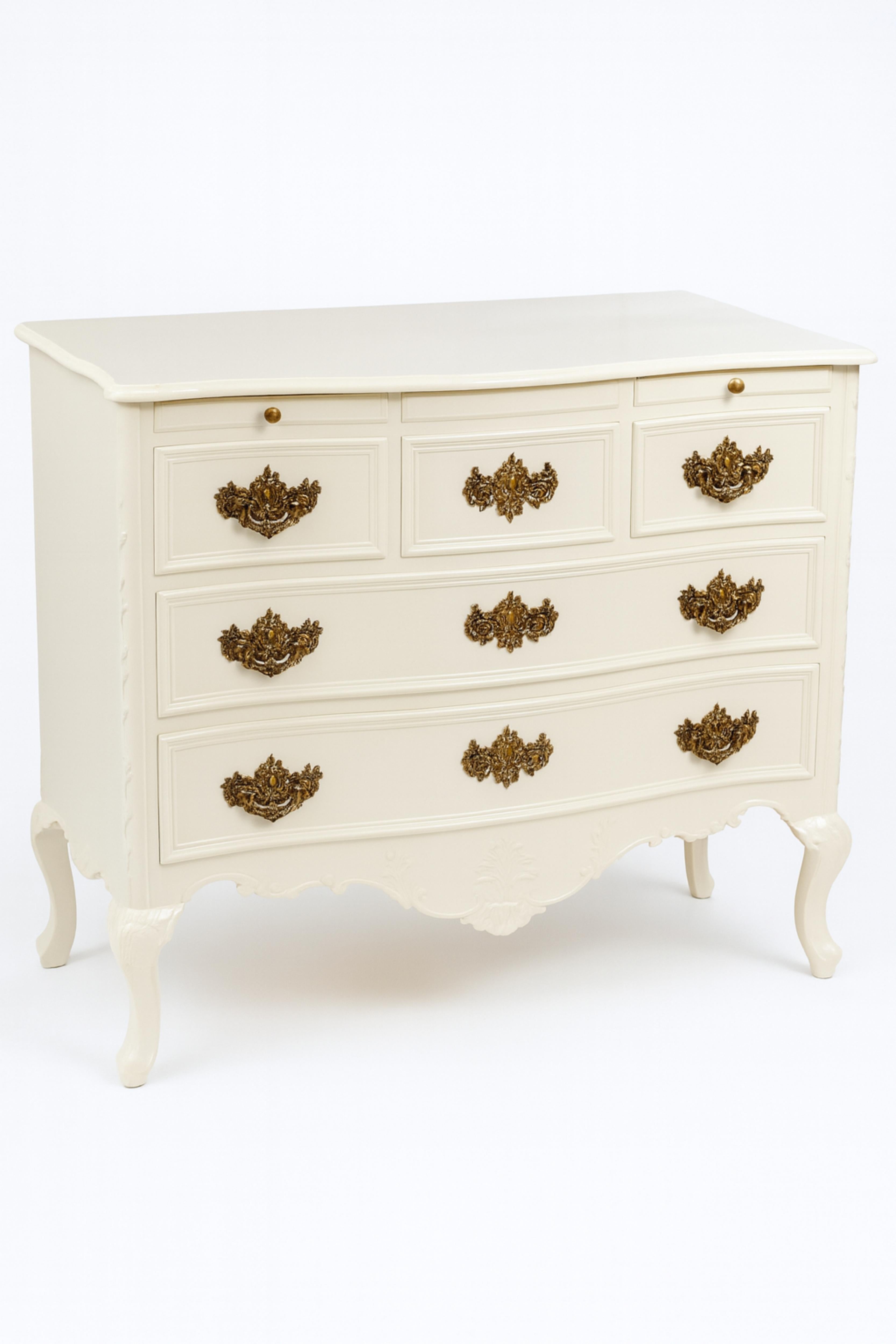 Baroque Off White Lacquer Chest Of Drawers, 19th Century en venta 2