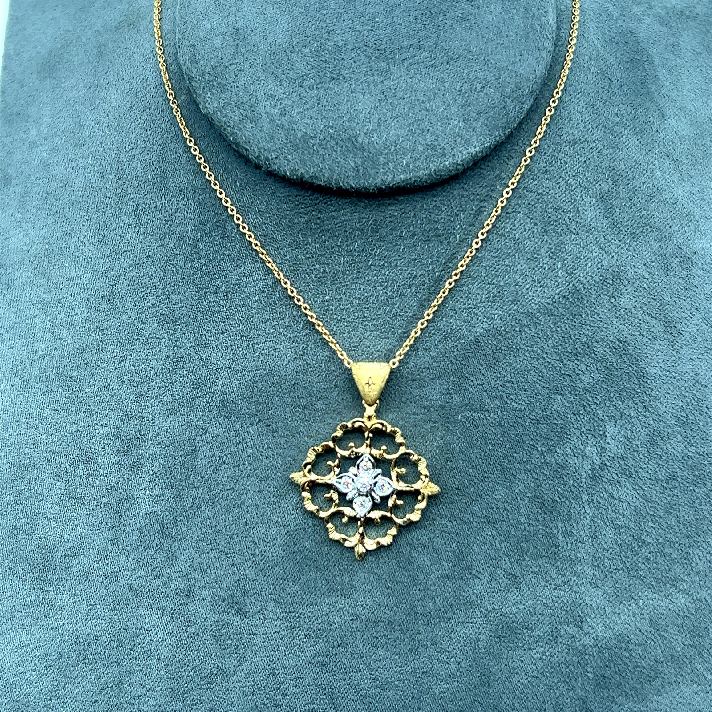 Women's Baroque Openwork Necklace Decorated with Yellow Gold Diamonds  For Sale