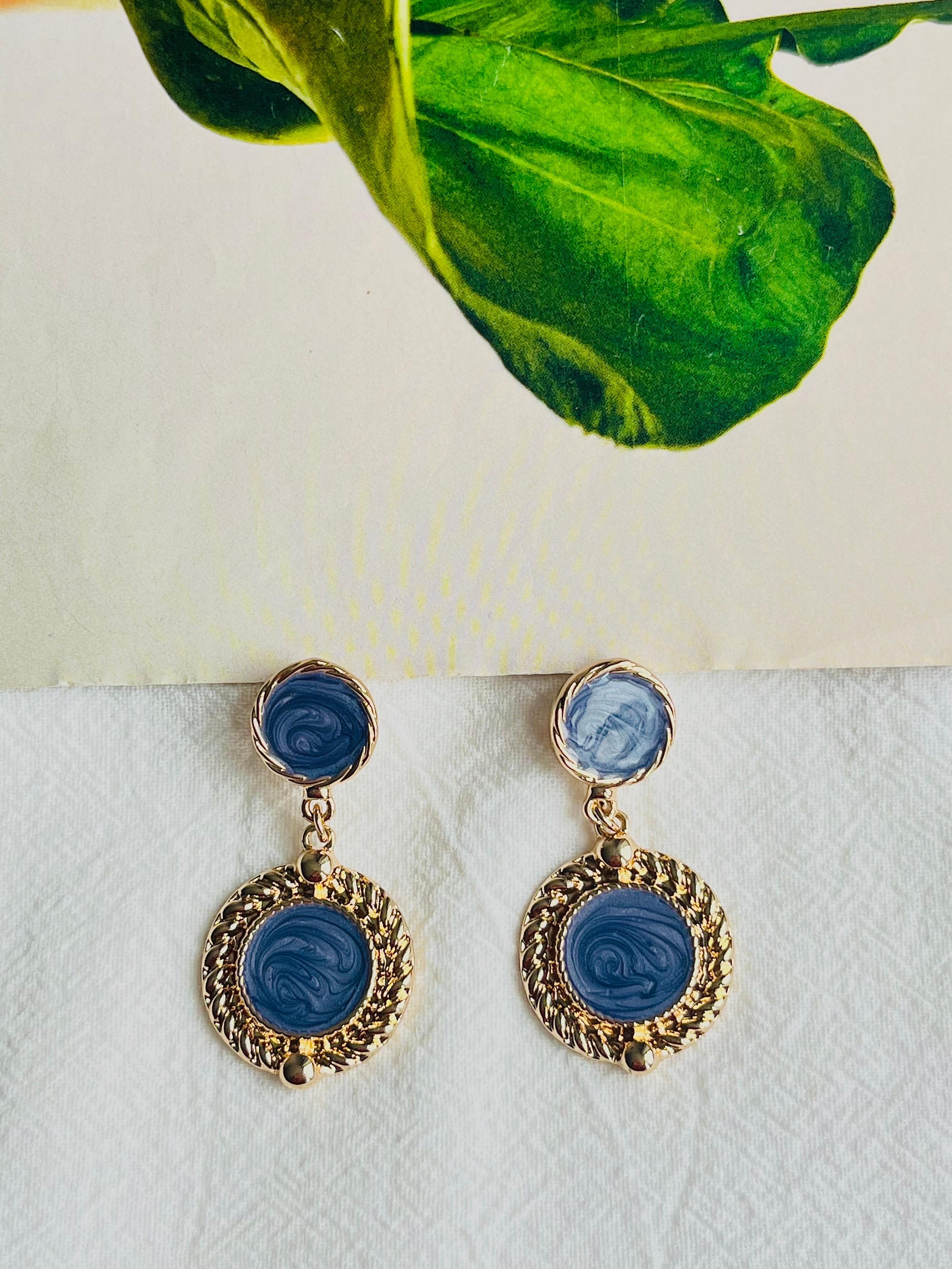 Art Deco Baroque Pale Grey Purple Enamel Double Round Circle Drop Gold Pierced Earrings For Sale