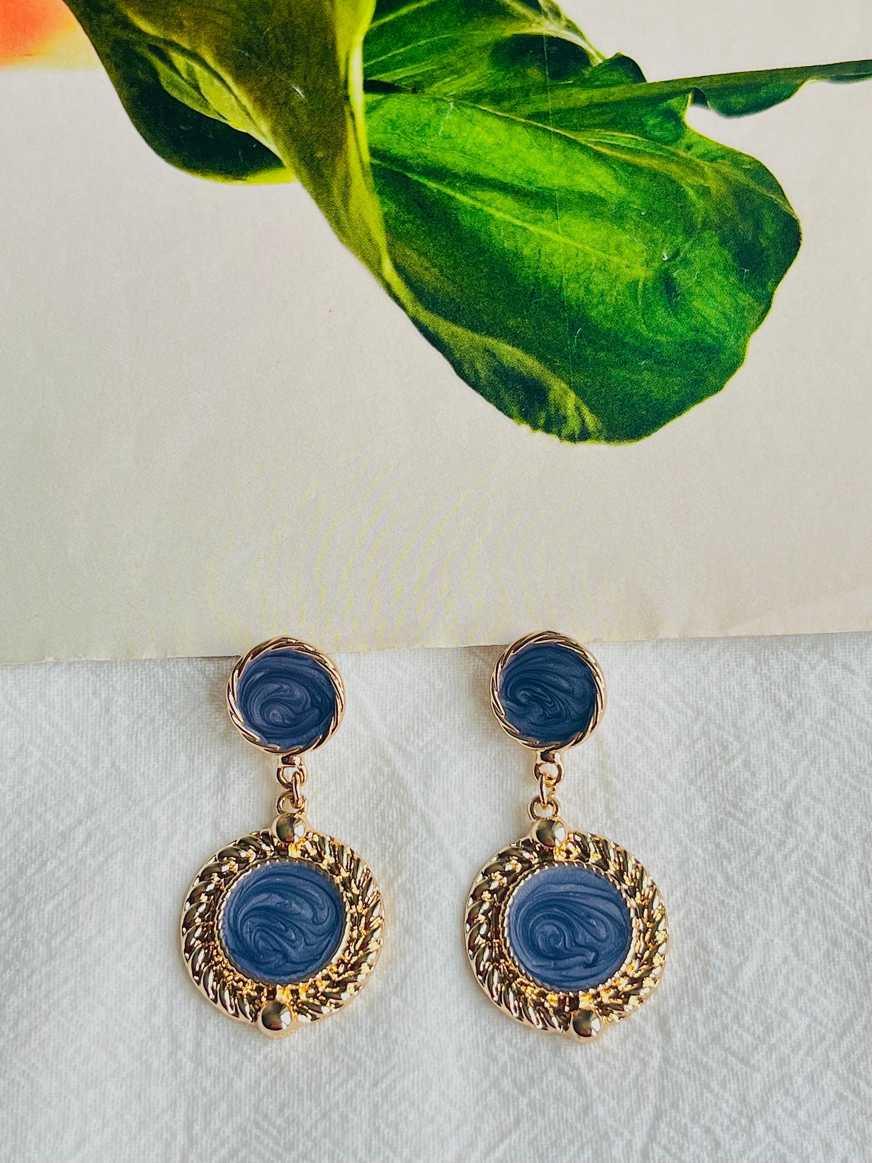 Baroque Pale Grey Purple Enamel Double Round Circle Drop Gold Pierced Earrings In New Condition For Sale In Wokingham, England