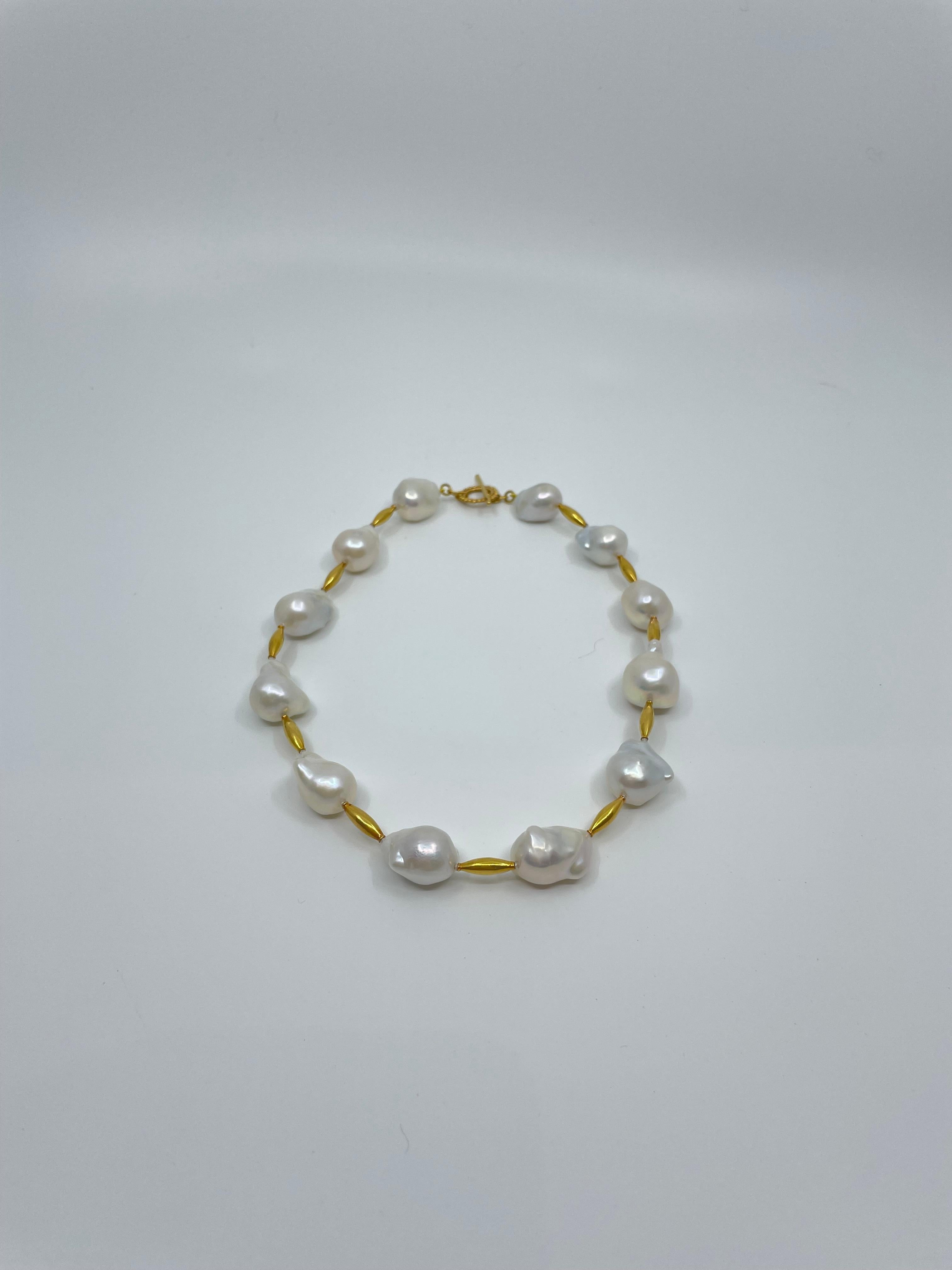 Barocke Perlen & 18K Gold Halskette im Angebot 2