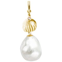 Baroque Pearl Designer Pendant Necklace Fig in 14 Karat Yellow Gold with Diamond