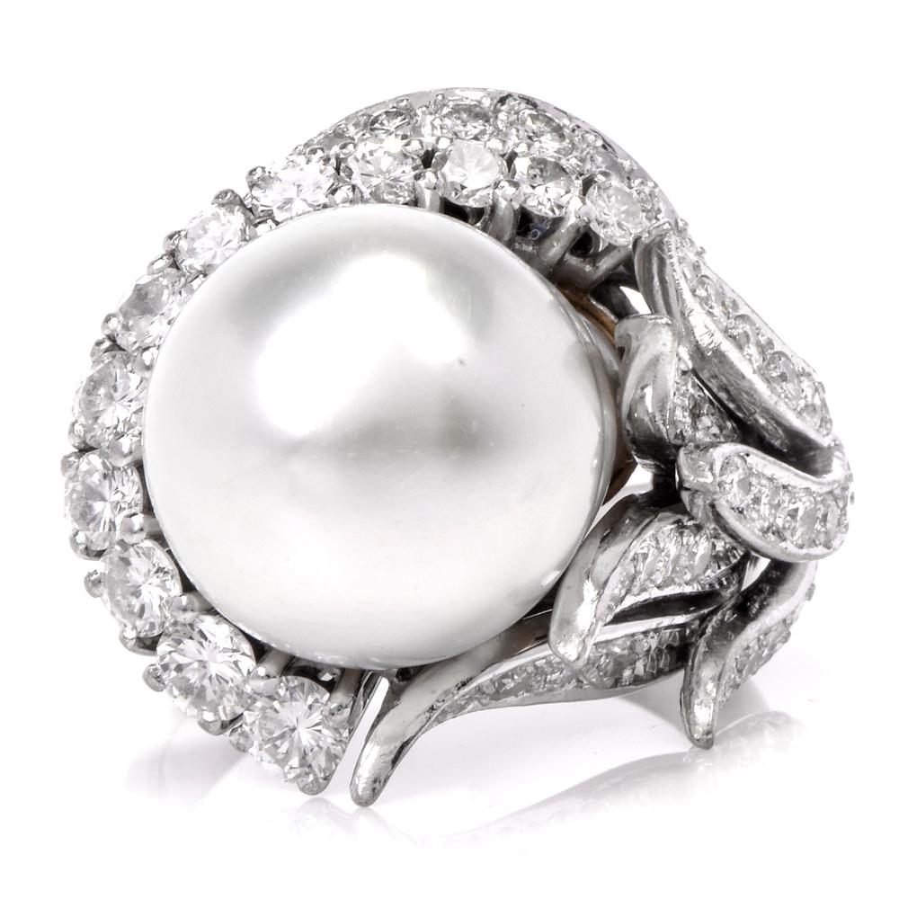 Baroque Pearl Diamond 18 Karat White Gold Cocktail Ring In Excellent Condition In Miami, FL