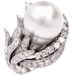 Vintage Baroque Pearl Diamond 18 Karat White Gold Cocktail Ring