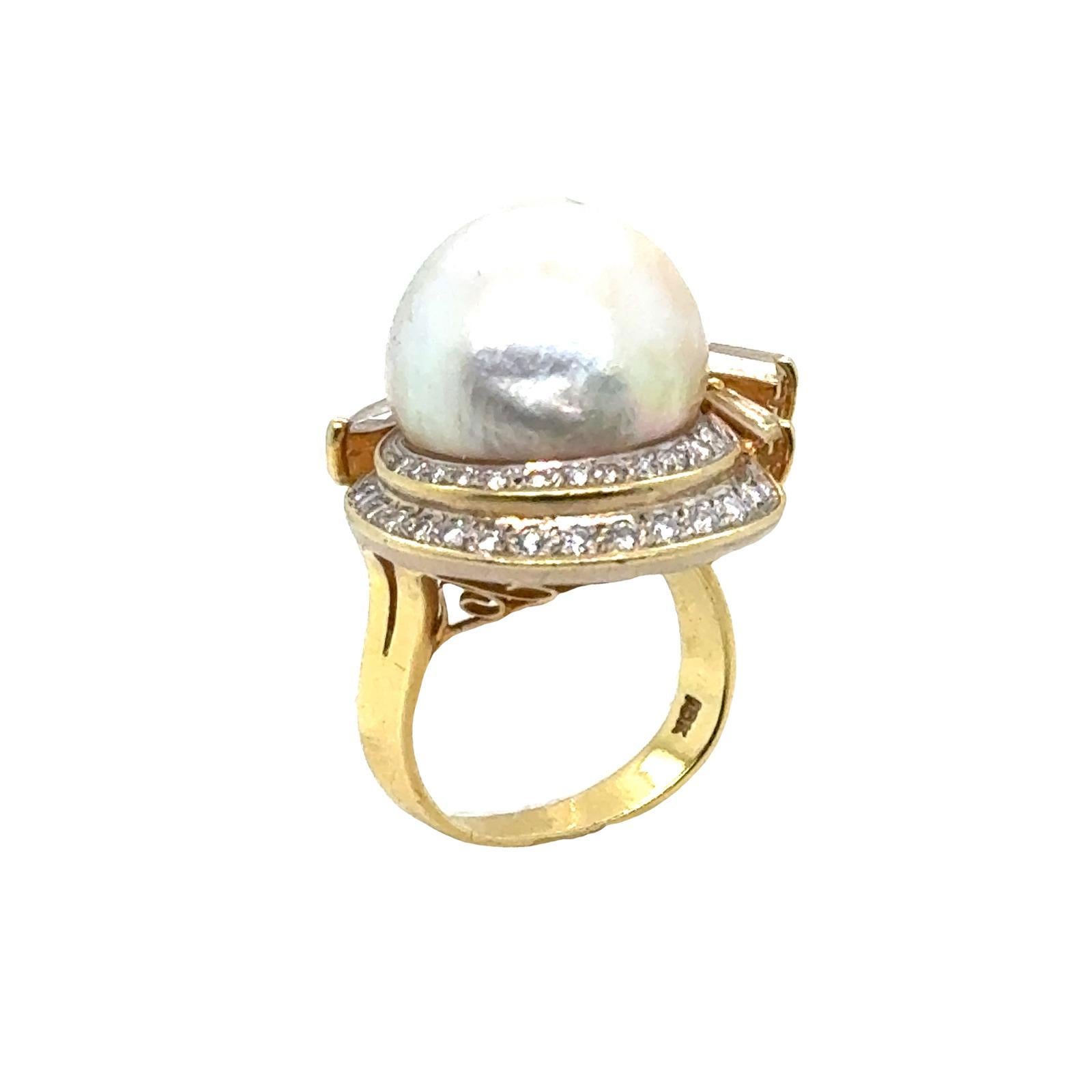 Women's Baroque Pearl Diamond 18 Karat Yellow Gold Vintage Cocktail Ring For Sale
