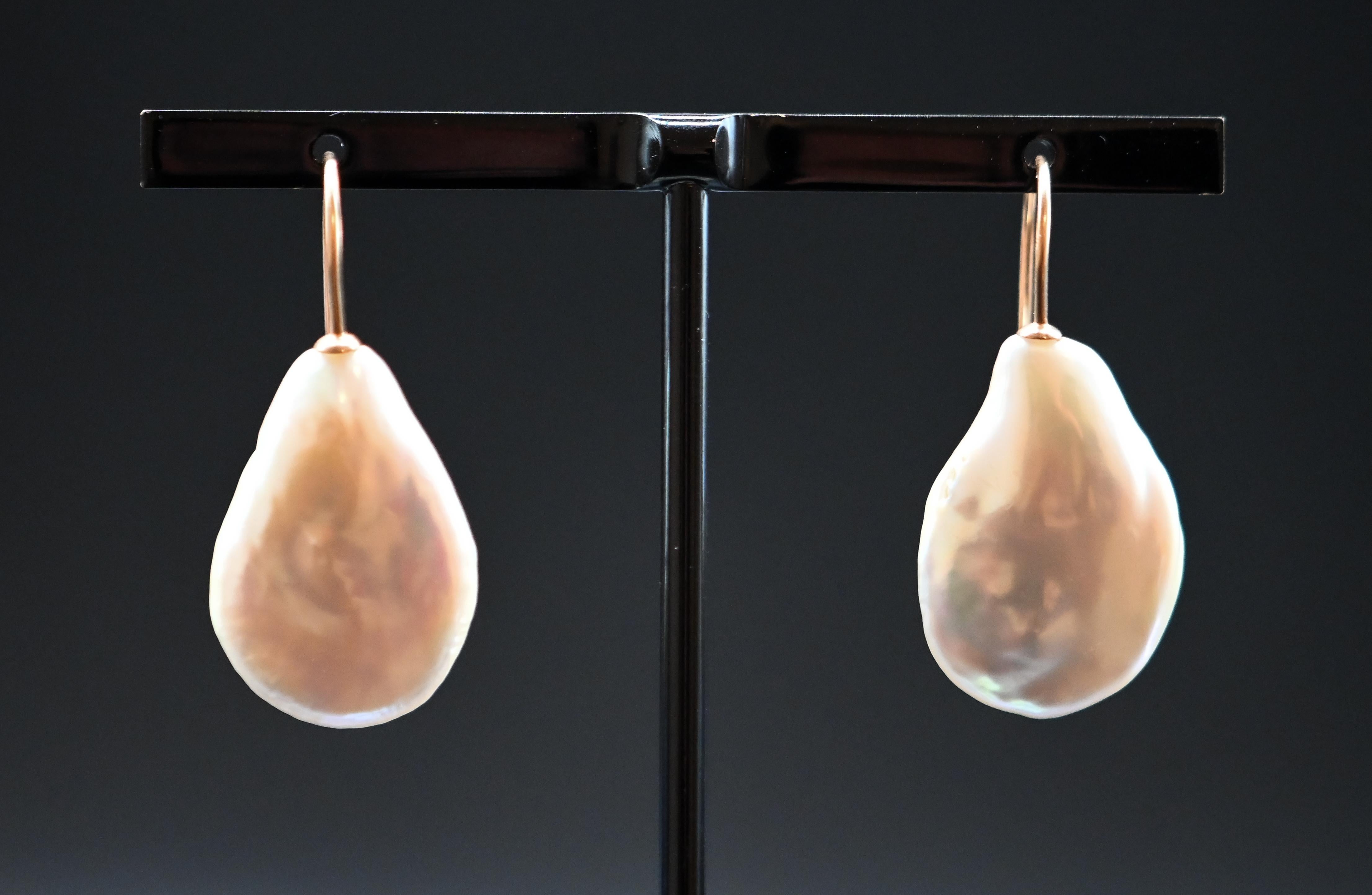 Barocke Perlen-Ohrringe aus 18 Karat  im Zustand „Neu“ im Angebot in Vannes, FR