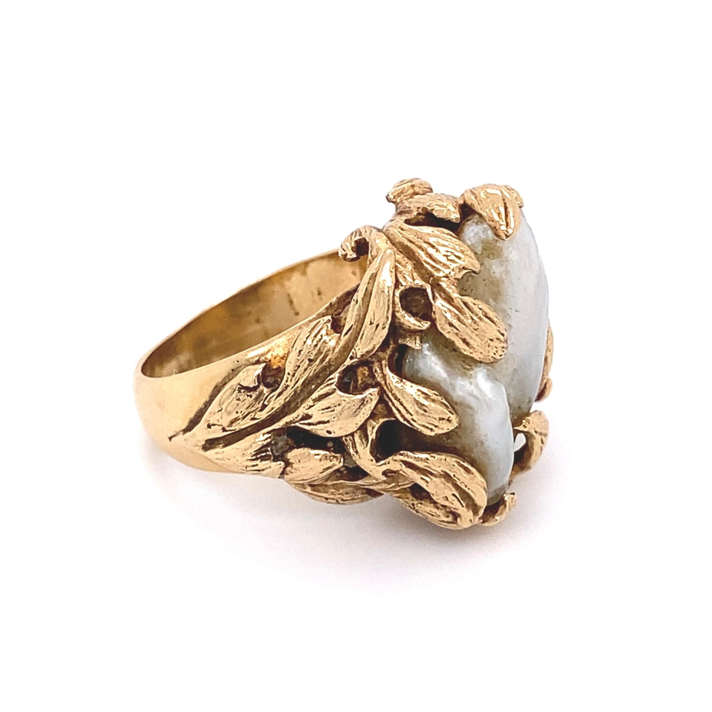 Modernist Baroque Pearl in Gold Leaves Cocktail Ring Estate Fine Jewelry For Sale