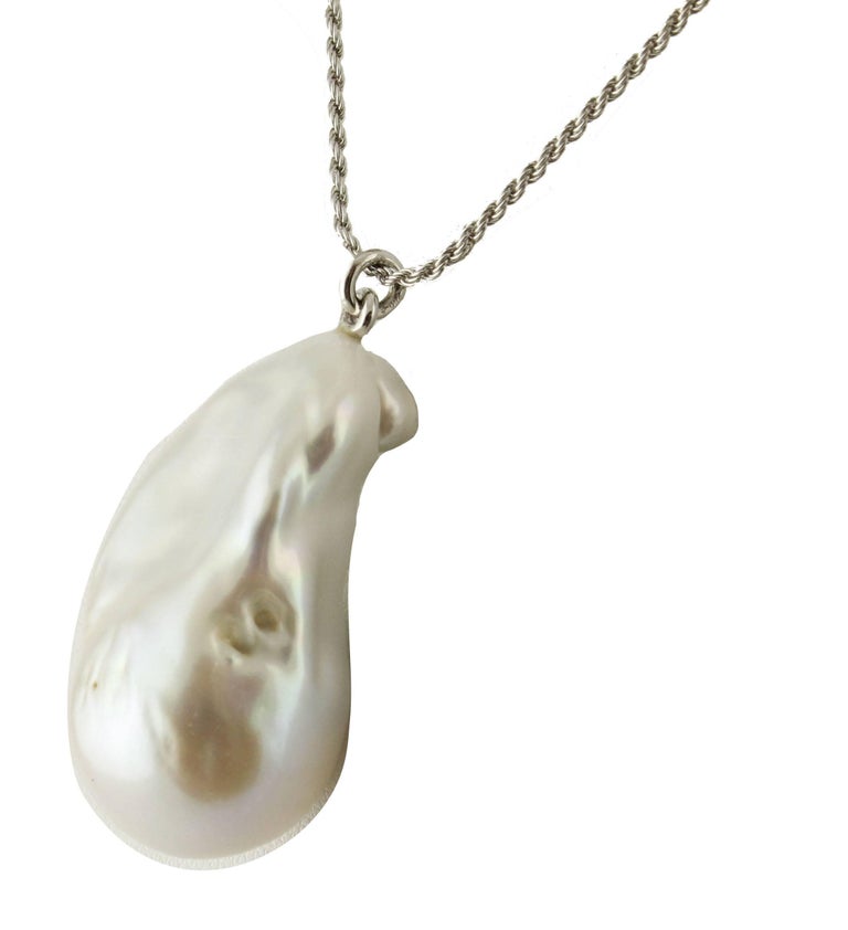 13 G Baroque Pearl 18 Karat White Gold Pendant Necklace at 1stDibs ...