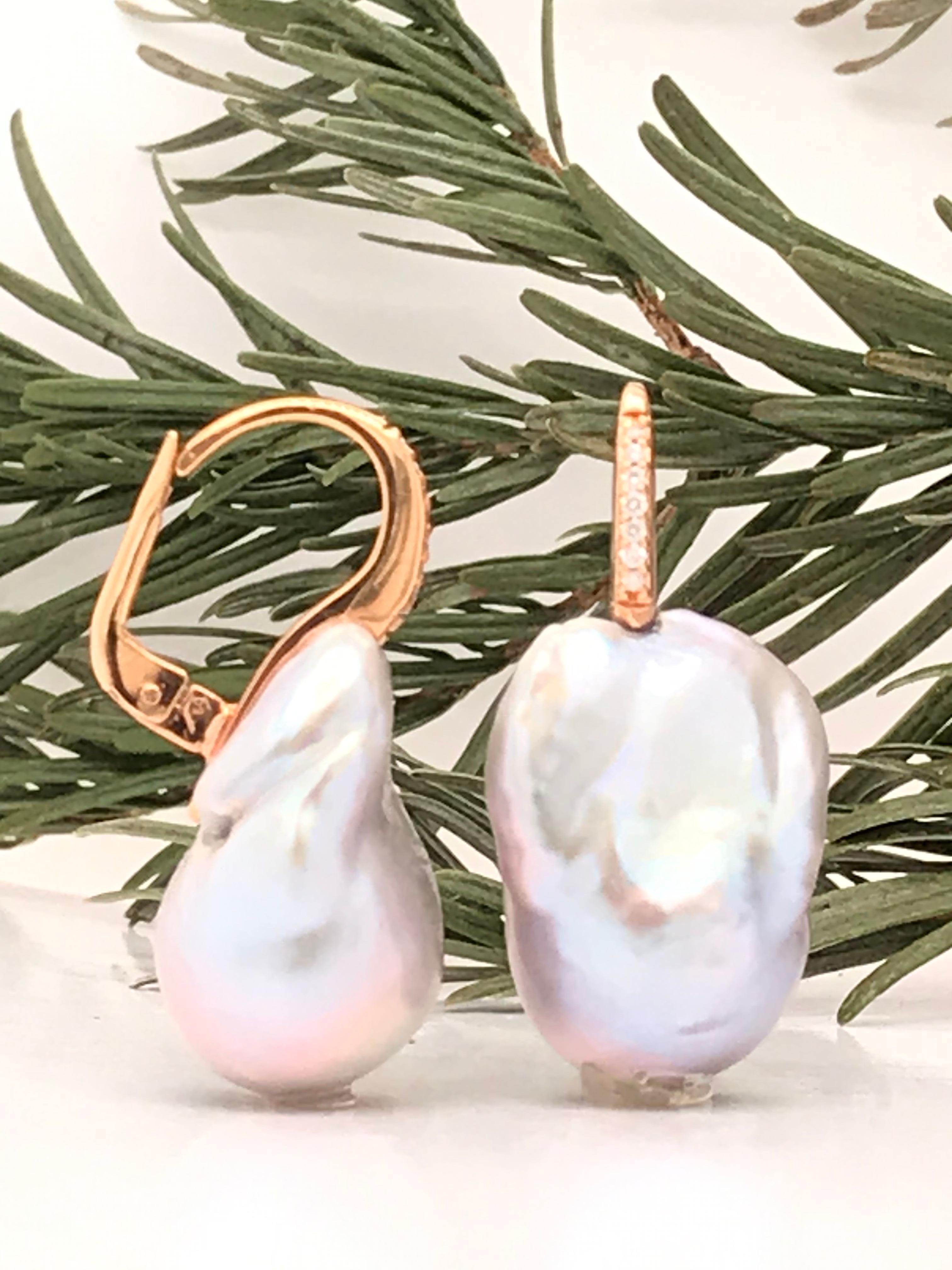 Baroque Pearl with White Diamond on Rose Gold 18 Karat Drop Earring 2
