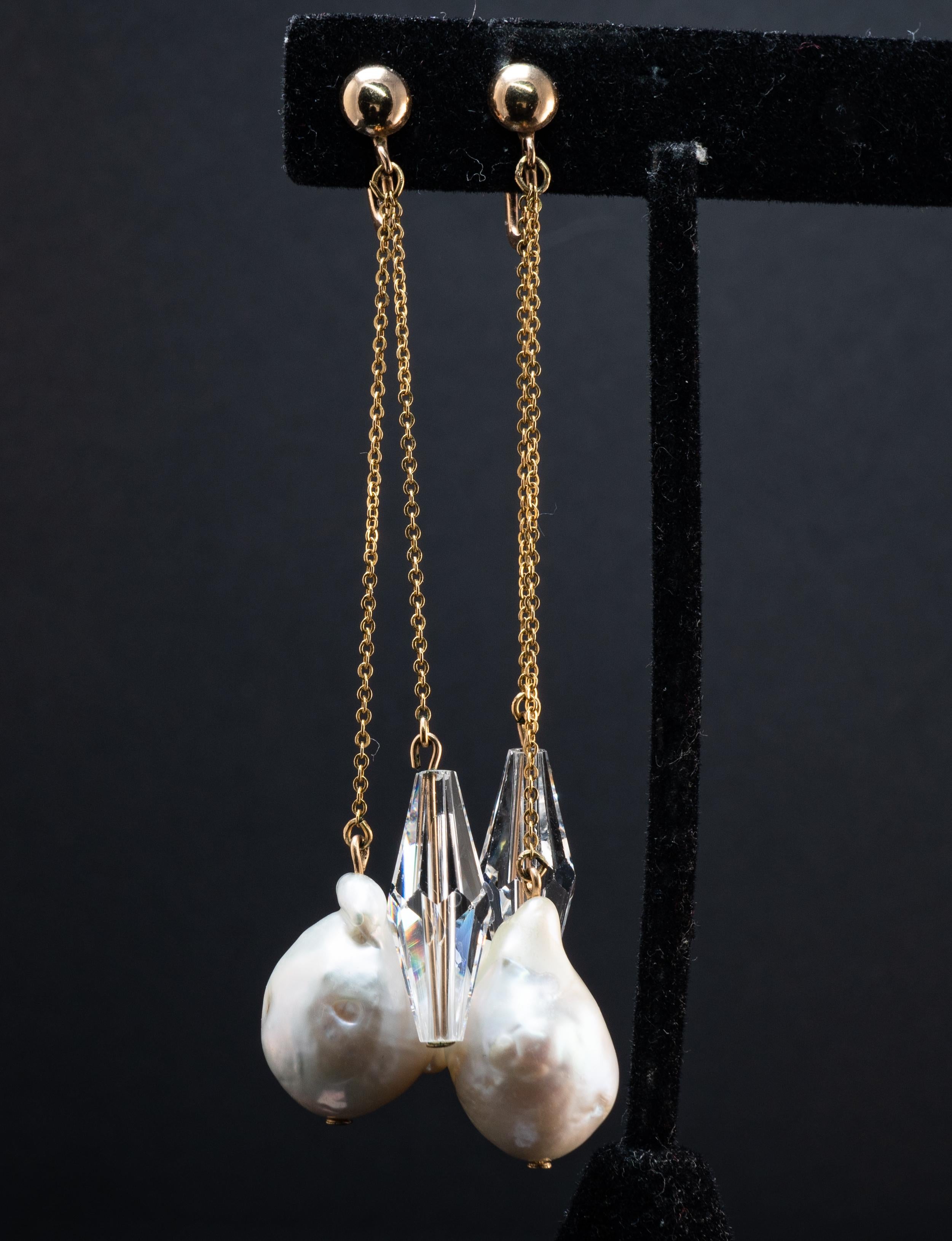 Baroque Pearl Crystal Screw Back Earrings for Non pierced Ears 10K 14K Gold In Good Condition For Sale In East Brunswick, NJ