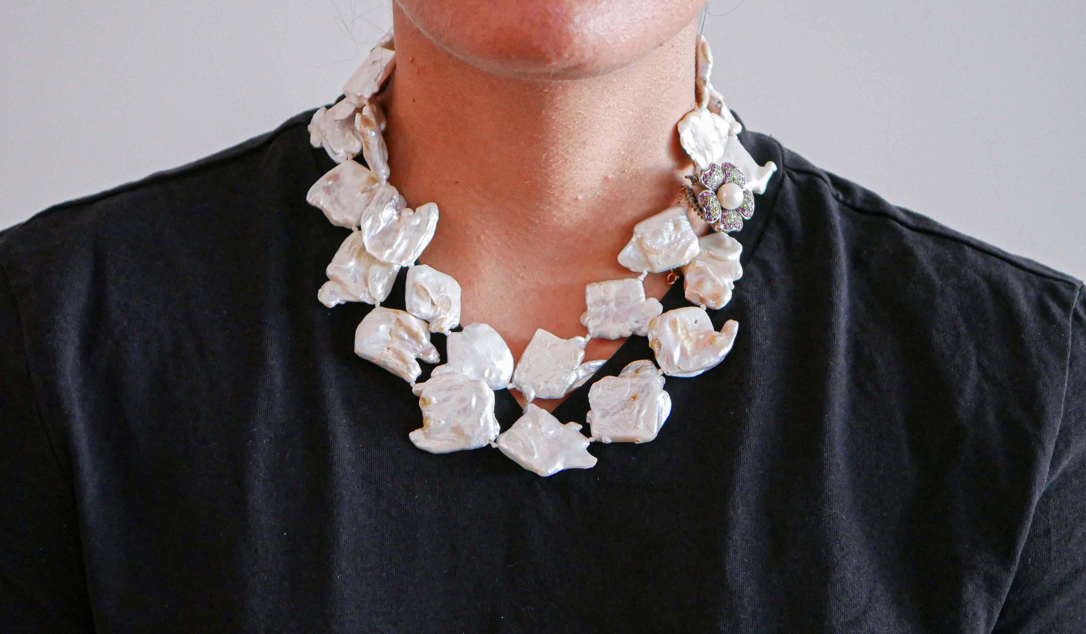 Taille mixte Collier de perles baroques, rubis, pierres, or rose et argent Retrò