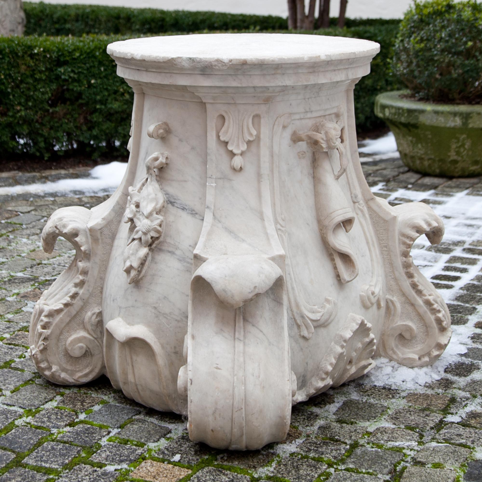 Baroque Pedestal, Vienna, circa 1780 In Good Condition In Greding, DE
