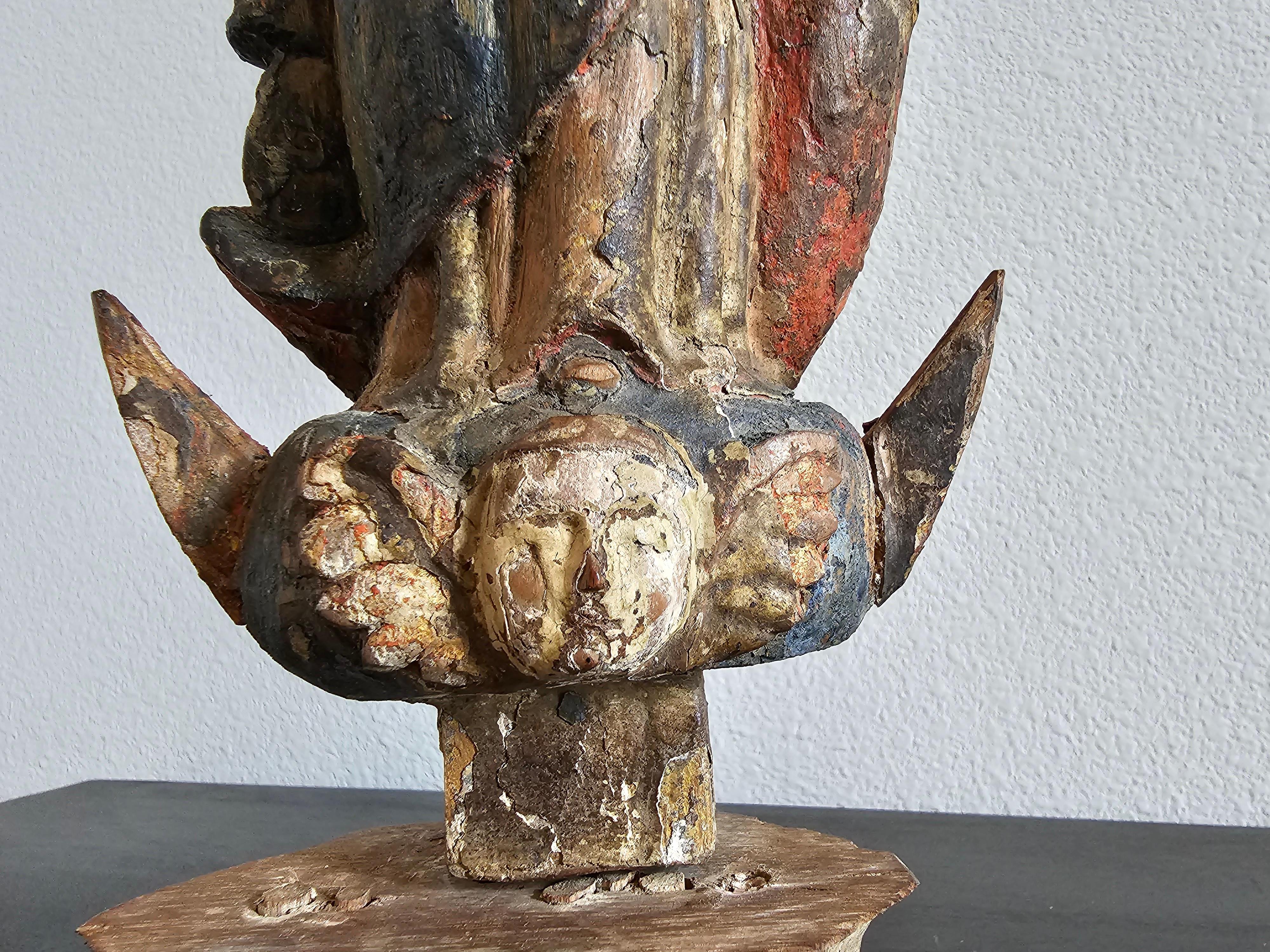 Baroque Period European Antique Carved Polychrome Santo Altar Figure For Sale 10
