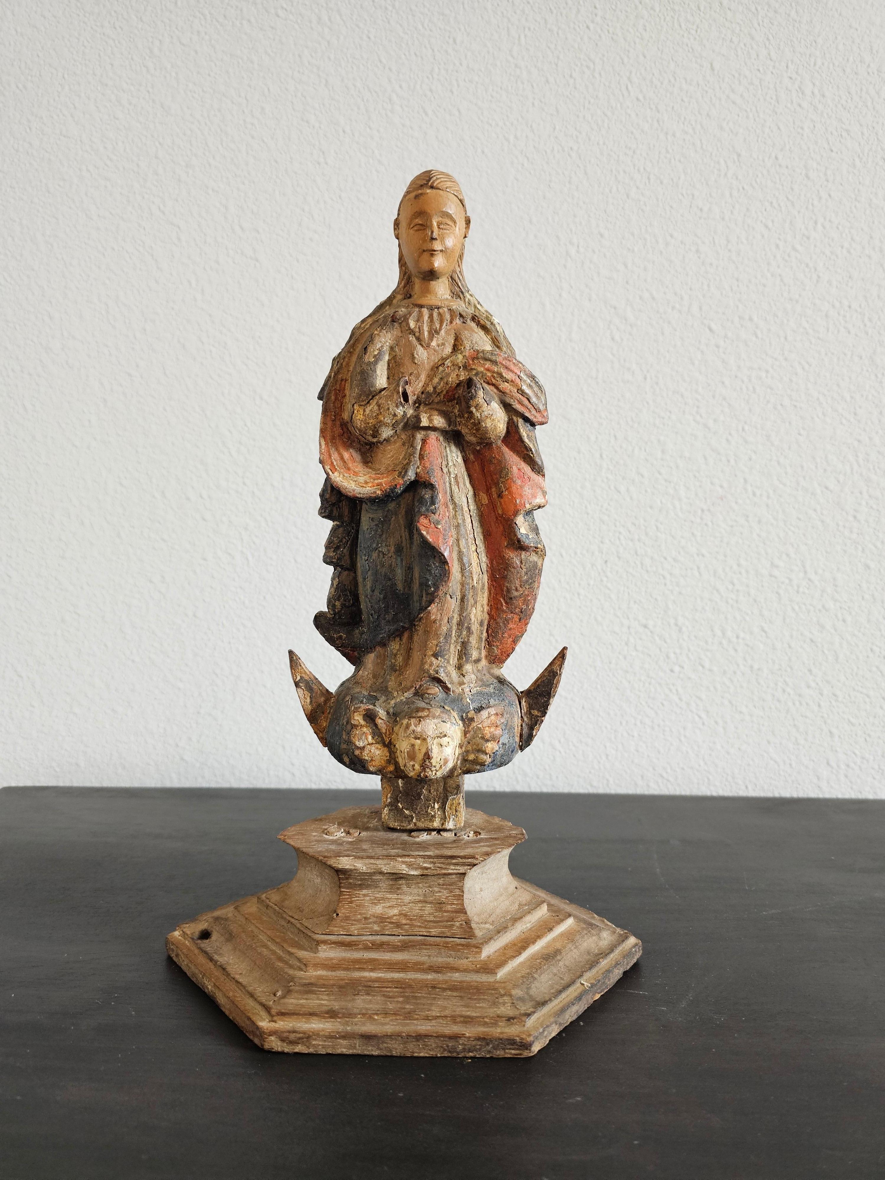 18th Century and Earlier Baroque Period European Antique Carved Polychrome Santo Altar Figure For Sale