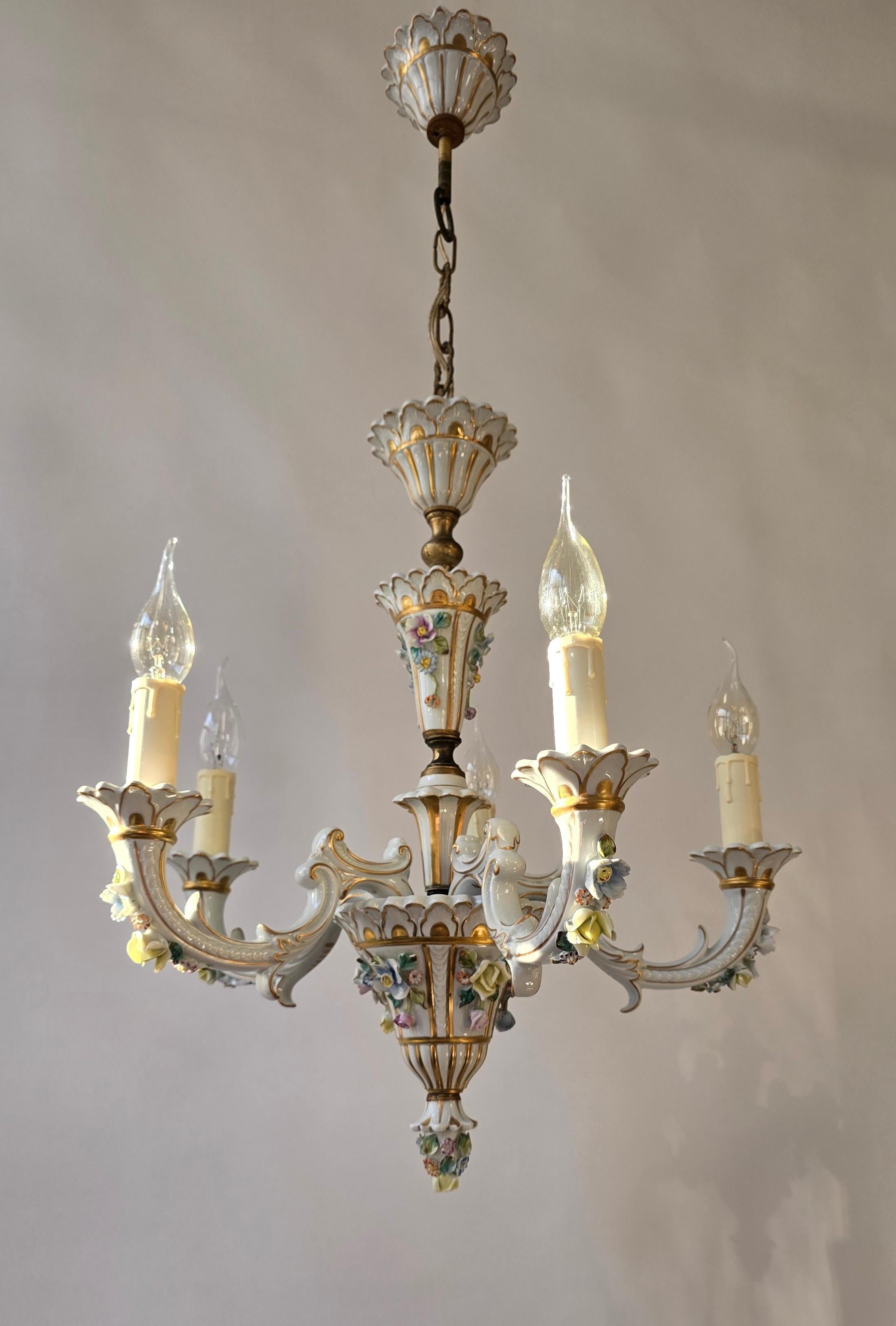20th Century Baroque Porcelain Flower Chandelier or Candelabra, Italy For Sale