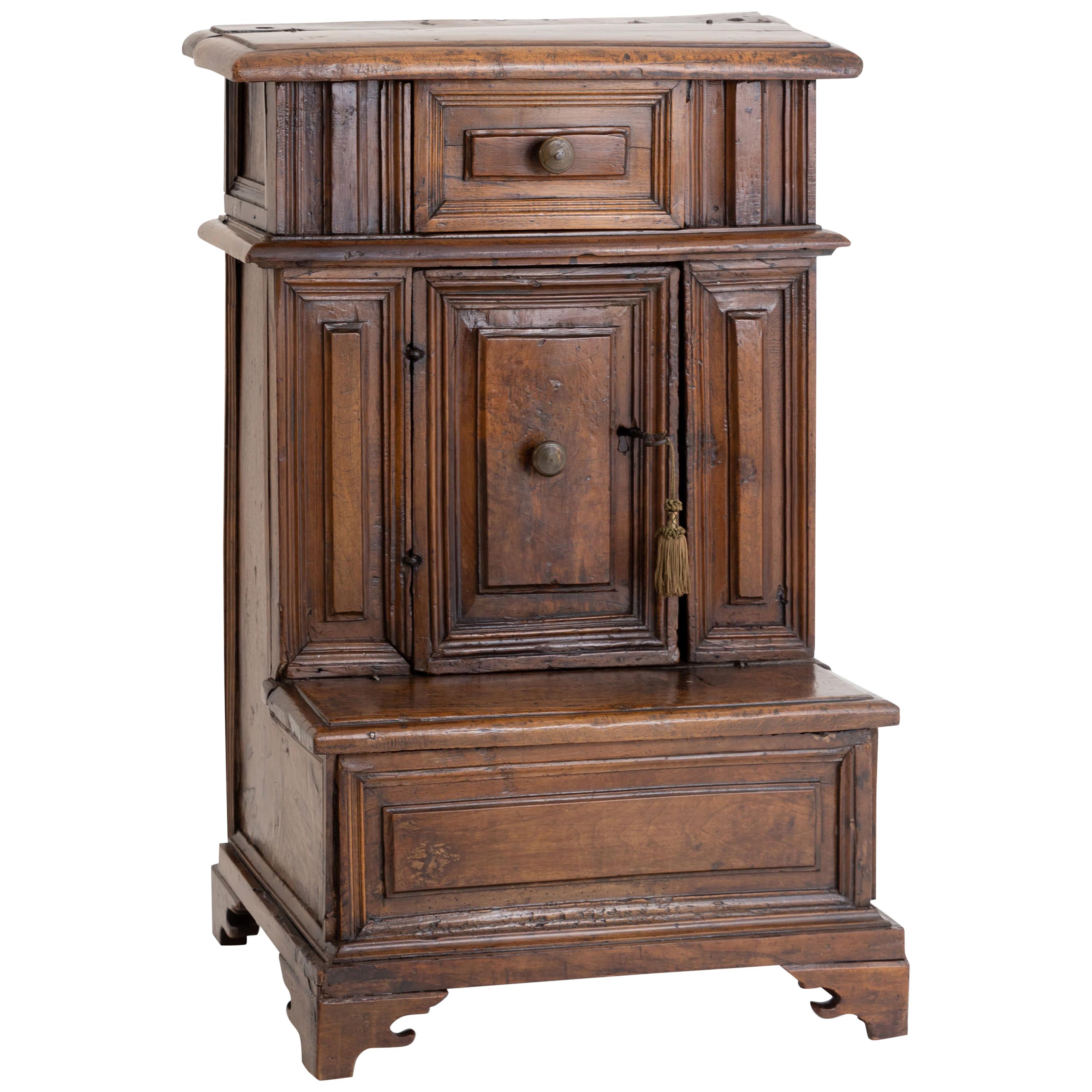 Baroque Prayer Chair, Walnut, 18th Century