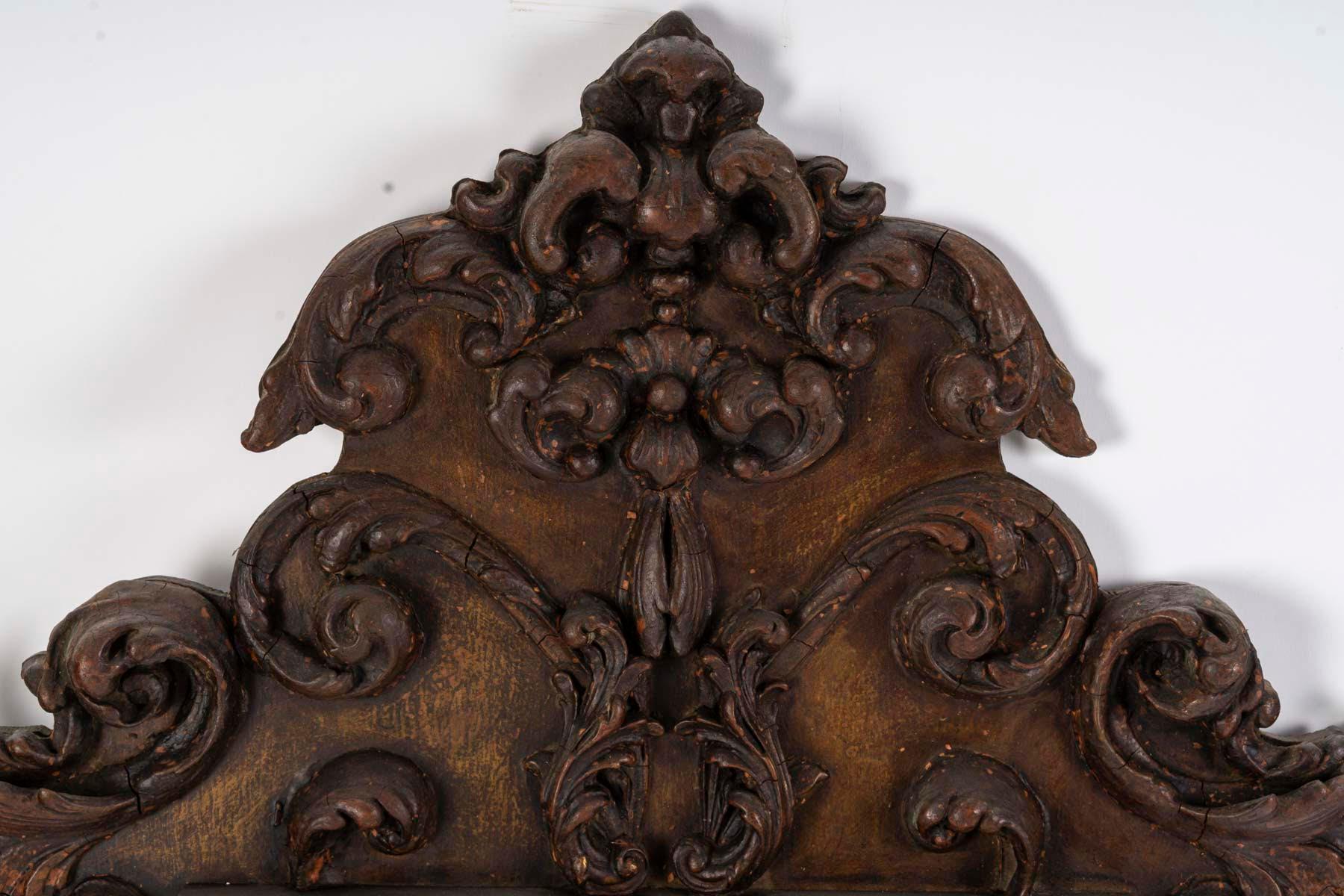 Miroir mural de style régence baroque en bois sculpté et patiné, 19e siècle.

Grand miroir mural de style Baroque Regency en bois sculpté et patiné, 19ème siècle.
H : 120cm, L : 83cm, P : 8cm