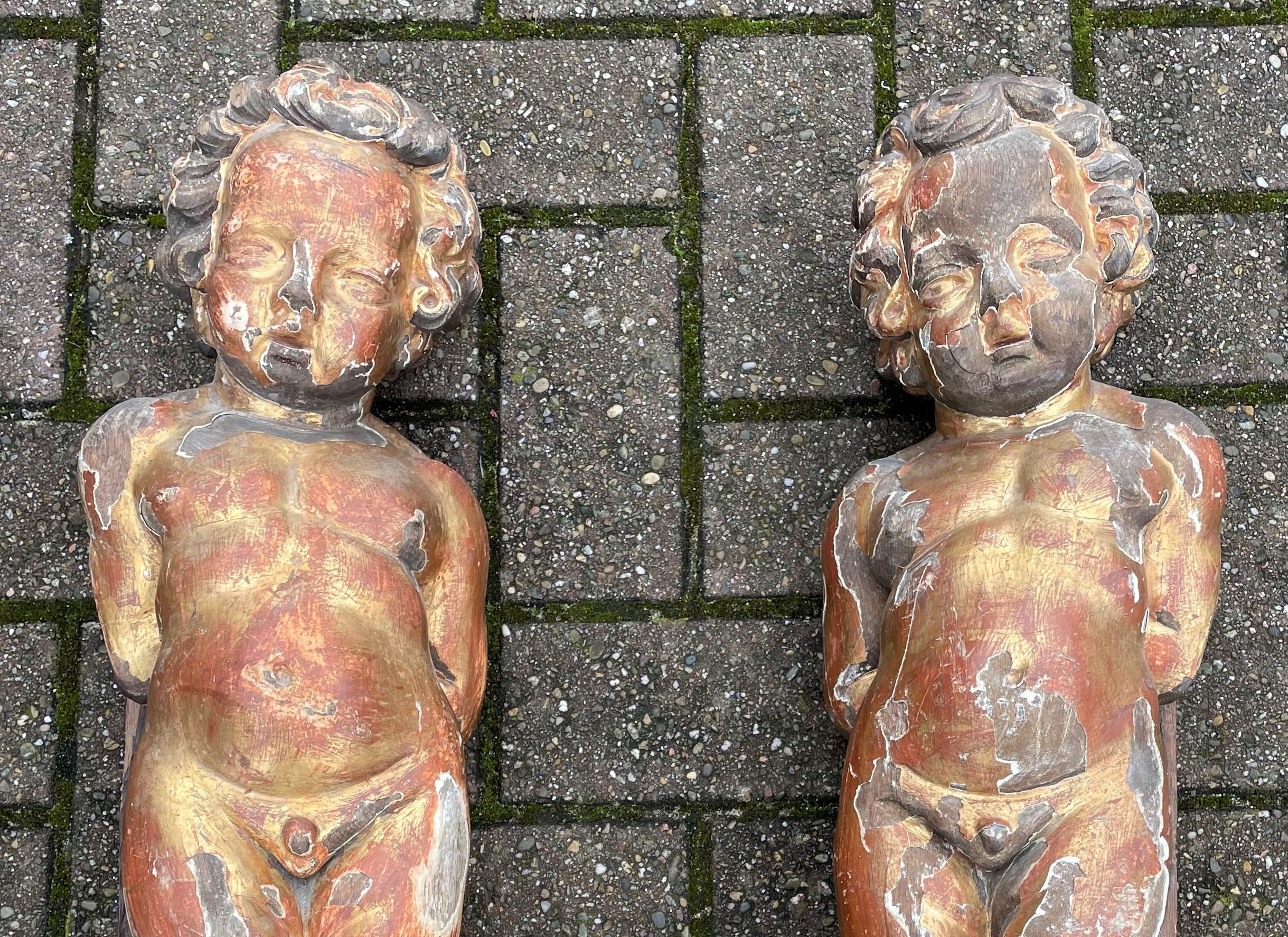 Baroque Revival Pair of 1800s Hand Carved & Gilt Solid Oak Wall Cherubs / Putti For Sale 5