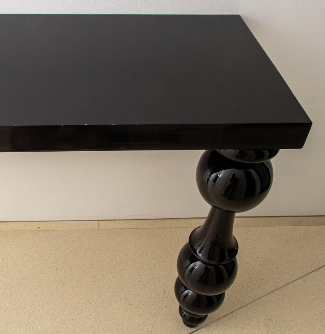 Baroque Revival Retro Black Lacquer Console Table In Good Condition For Sale In New York, NY