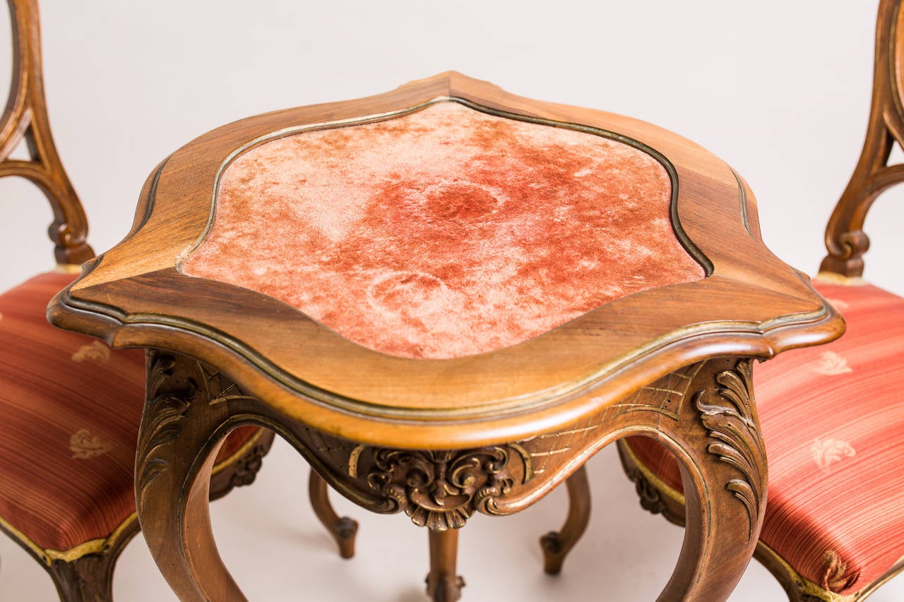 Hand-Carved Baroque Revival Seating Set with Tea Table, Austria, circa 1870