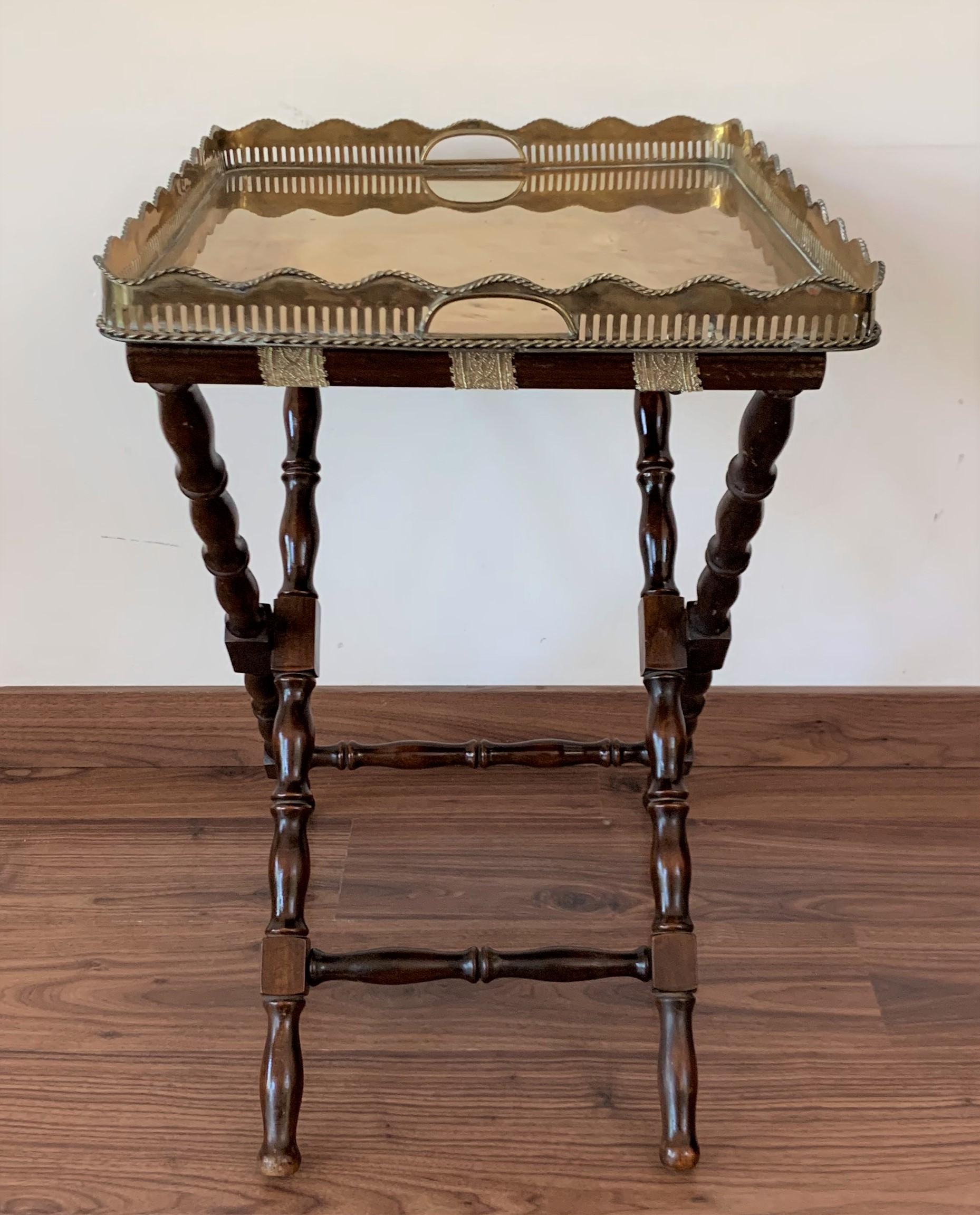 Baroque Revival Table with Removable Brass Tray, France, circa 1940 1