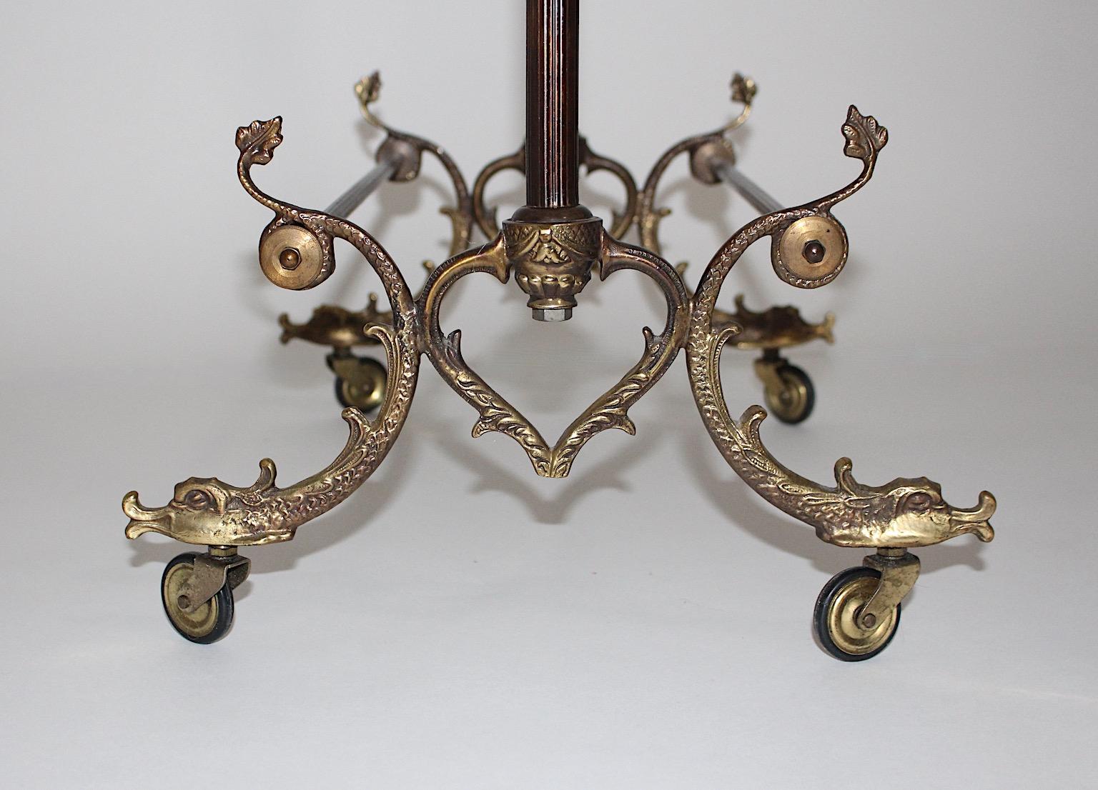Baroque Revival Vintage Brass Walnut Valet Coat Rack circa 1890 United Kingdom For Sale 7