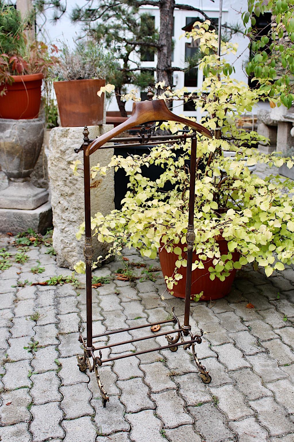 19th Century Baroque Revival Vintage Brass Walnut Valet Coat Rack circa 1890 United Kingdom For Sale