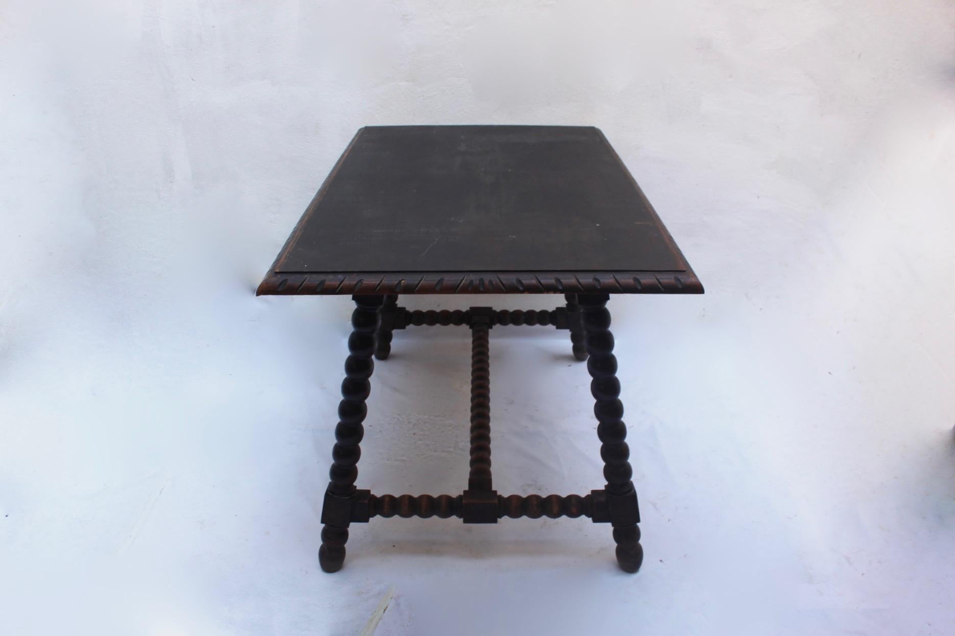 Baroque Revival Wood Dining Table Made in Spain, 19th Century 3