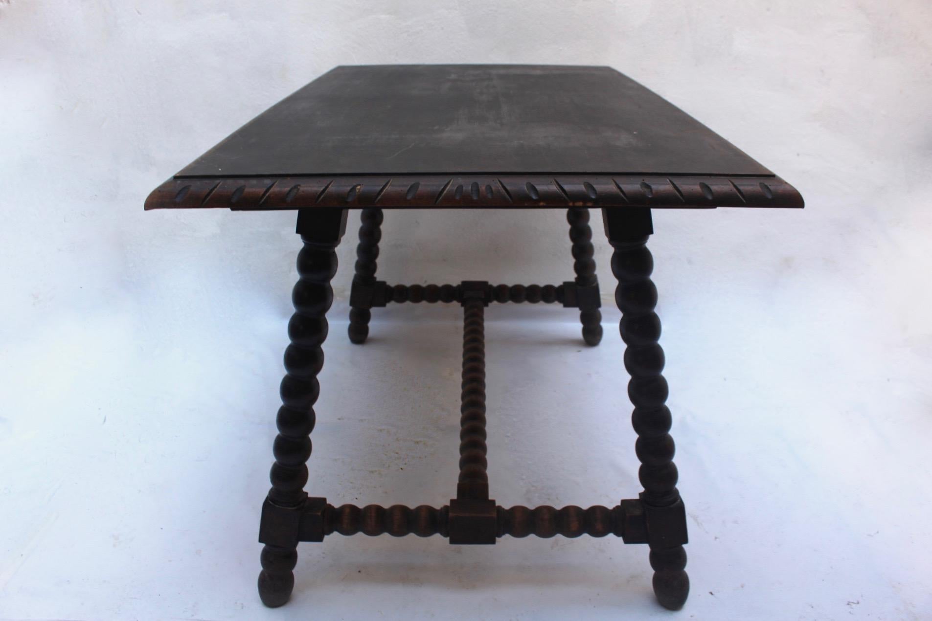 Baroque Revival Wood Dining Table Made in Spain, 19th Century 4