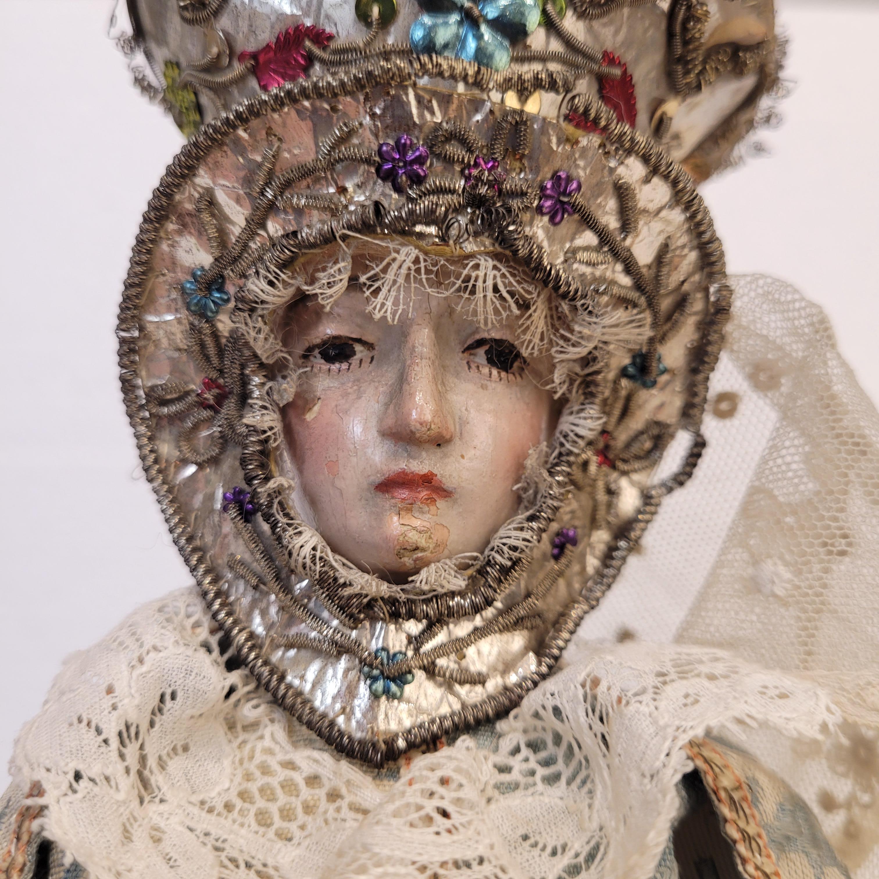 Sculpture baroque Image habillée Vierge Marie couronnée, Vierge Reine Spain en vente 8