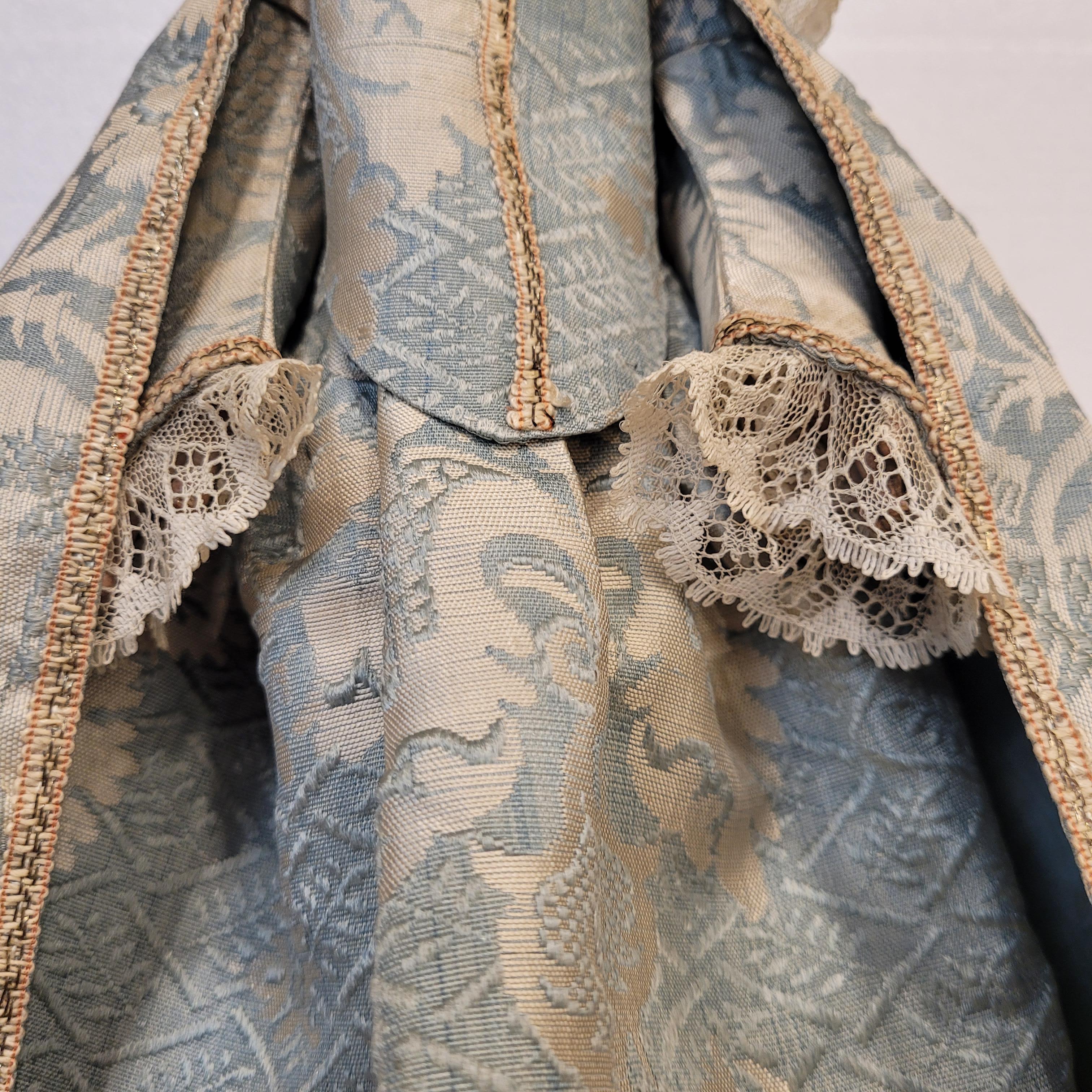 Porcelaine Sculpture baroque Image habillée Vierge Marie couronnée, Vierge Reine Spain en vente