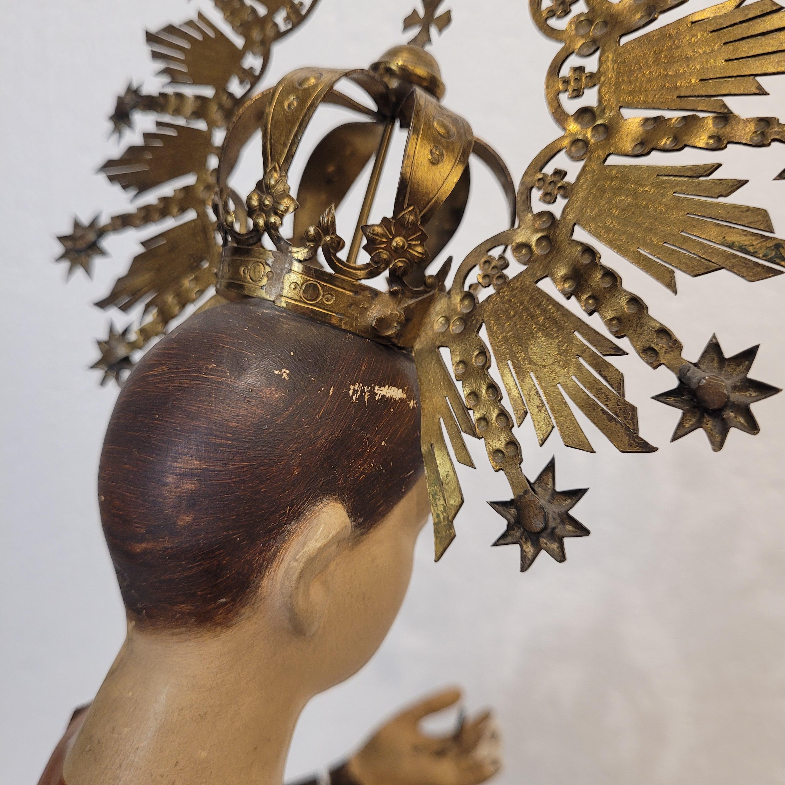 Sculpture baroque de la Vierge avec une couronne en bois, Espagne en vente 8
