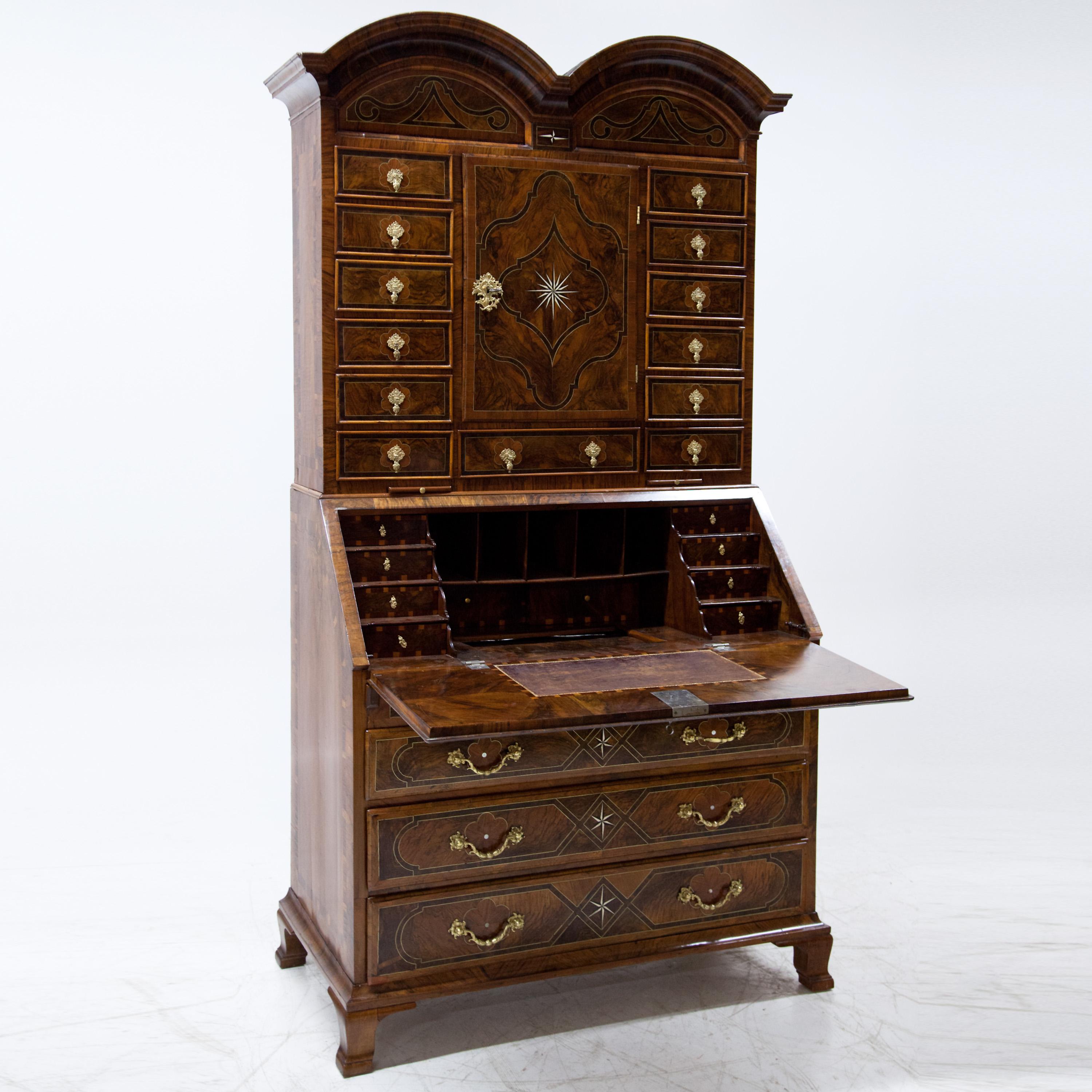 Baroque Secretaire, Probably Saxony First Half of the 18th Century In Good Condition In Greding, DE