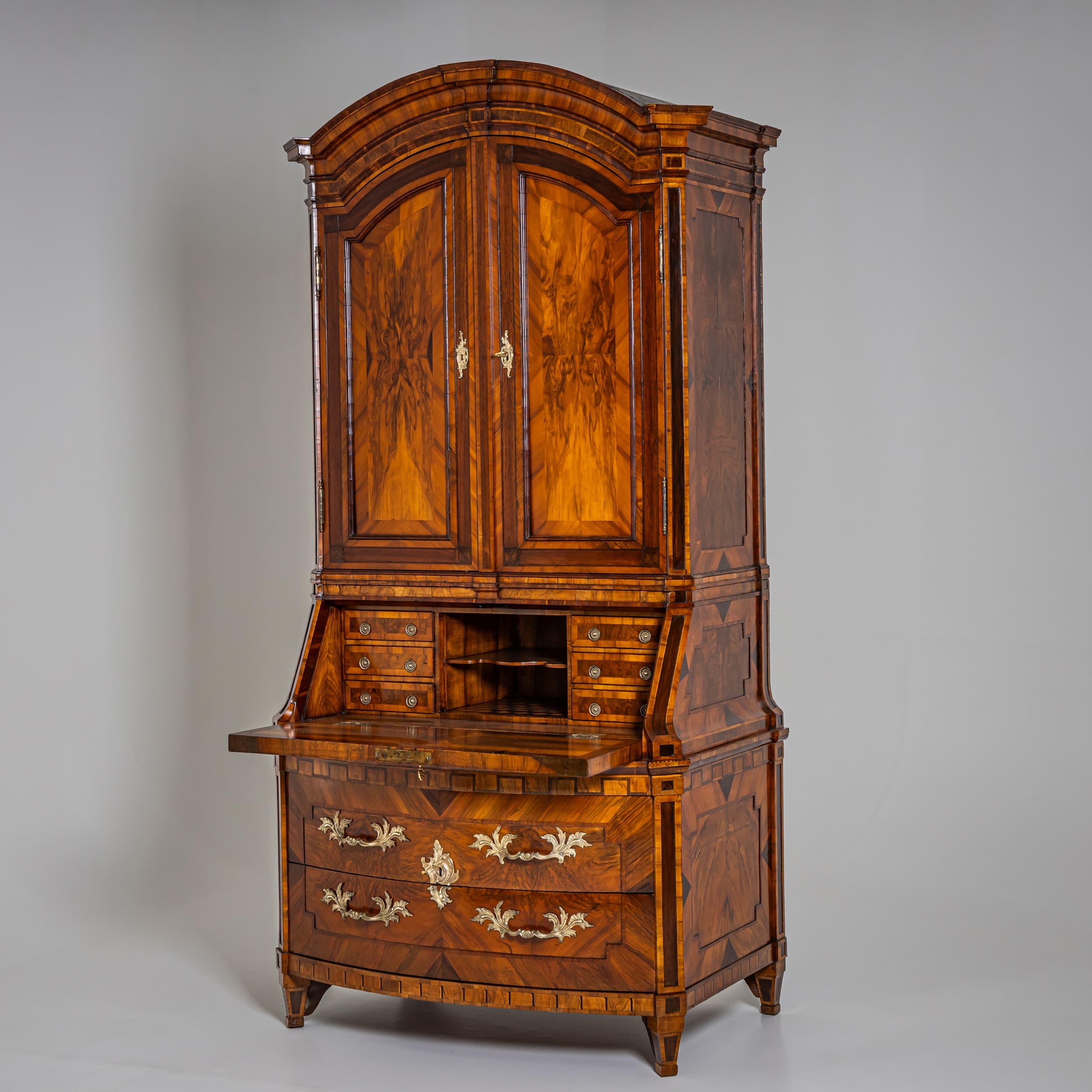 Baroque Secretary, Dresden, Mid-18th Century In Good Condition For Sale In Greding, DE