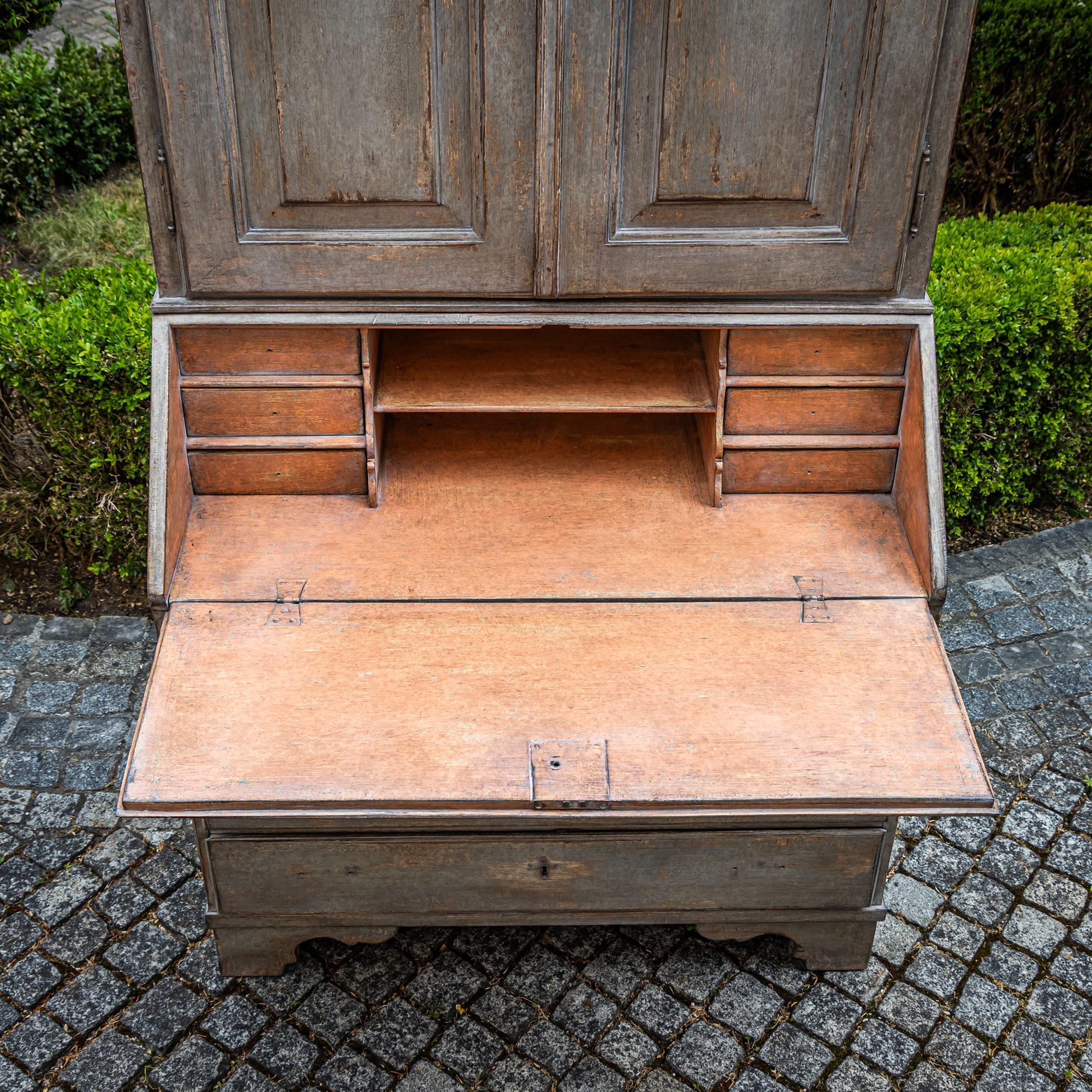 Barocker Sekretär im provenzalischen Stil, 18. Jahrhundert (Deutsch) im Angebot
