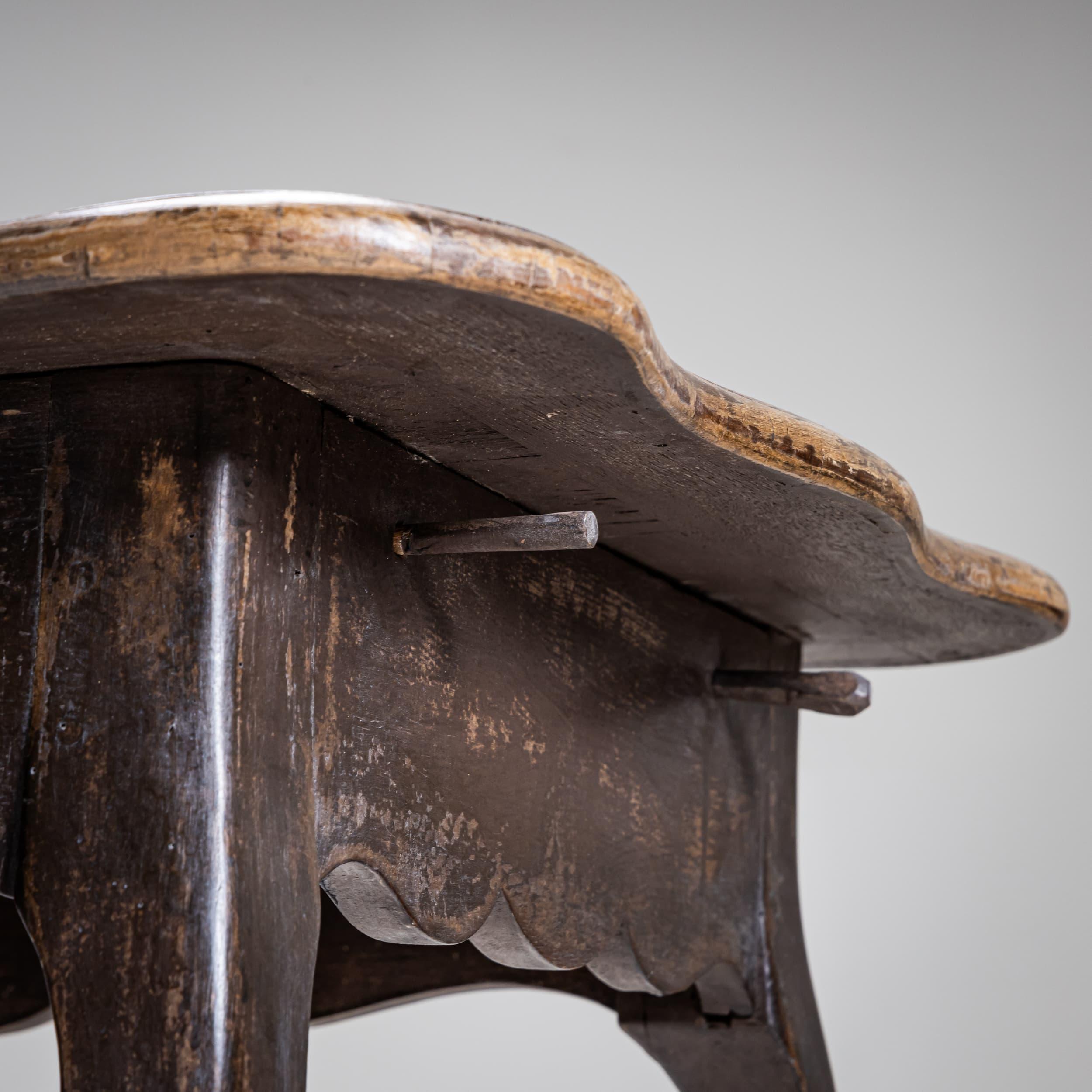 18th Century and Earlier Baroque Side Table in Gray, 18th Century For Sale