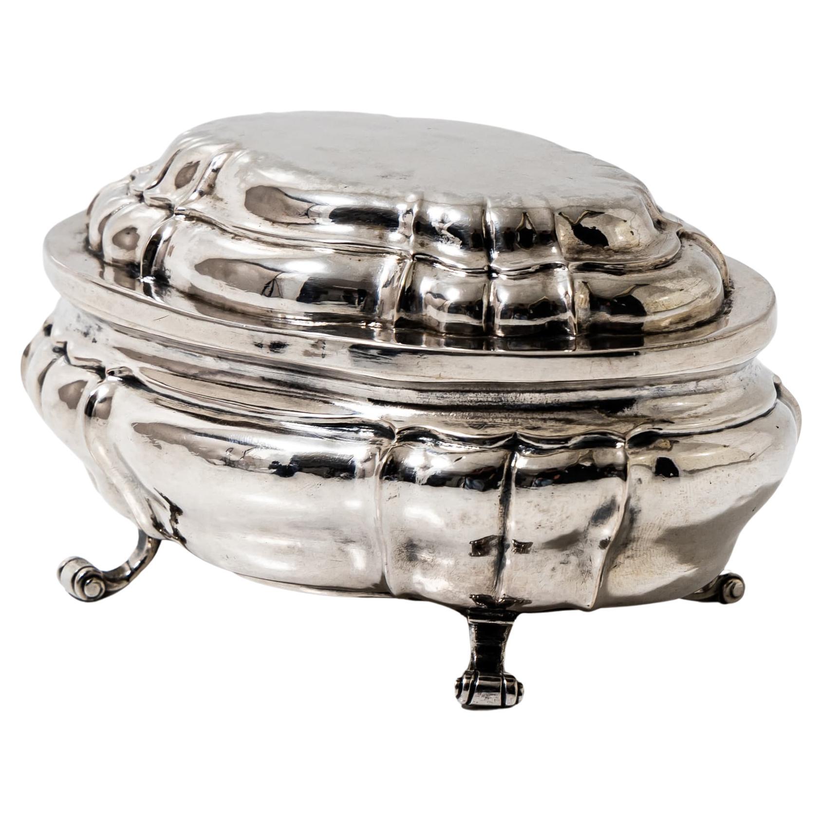 Scatola barocca con coperchio in argento, Johann Georg Martinengo, Coblenza, 1740 circa in vendita