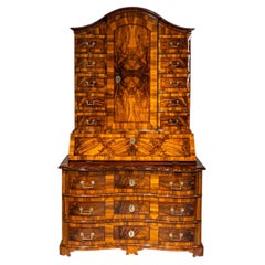 Baroque Slant-Front Secretary in Walnut, Mid-18th Century
