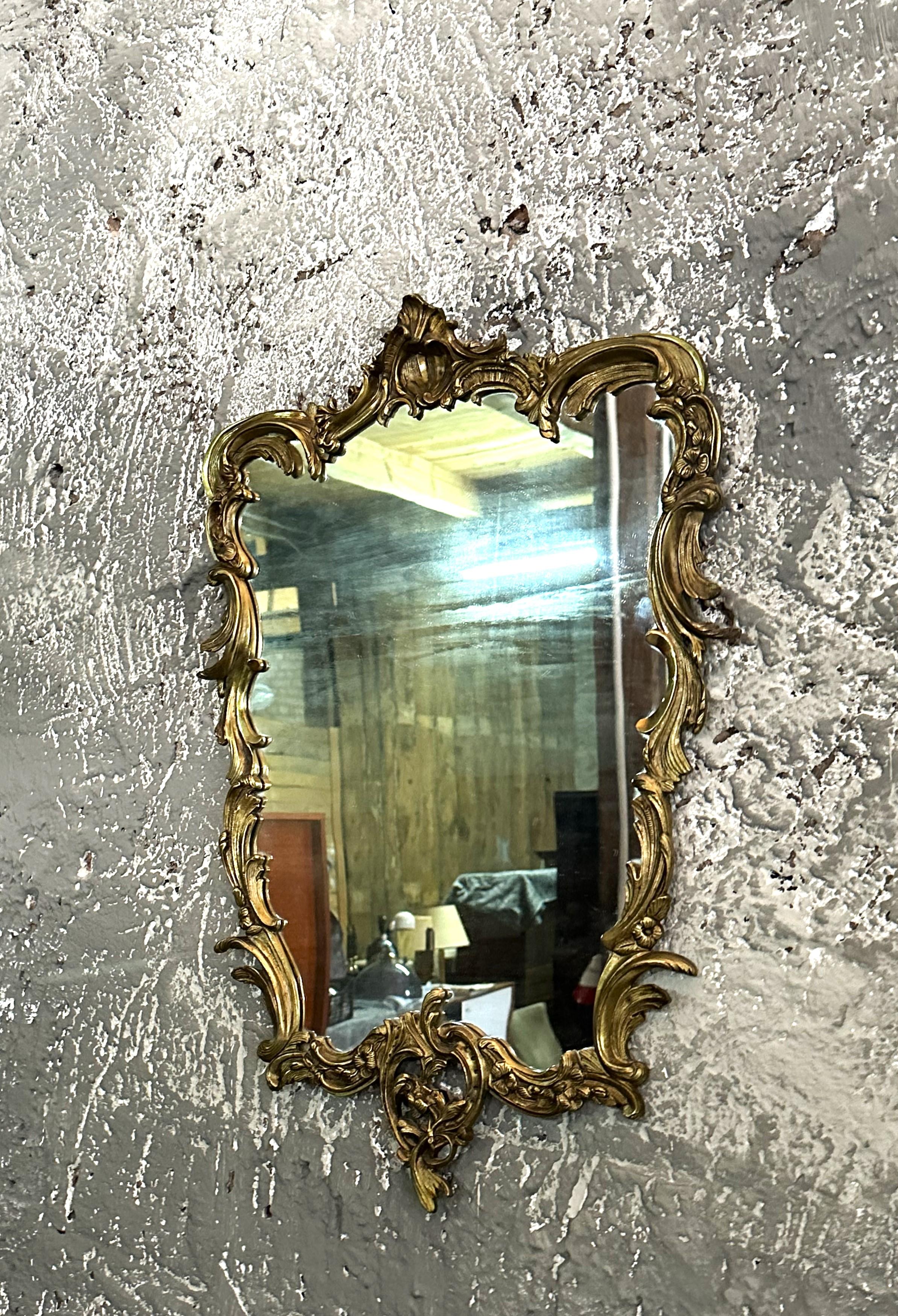 Barock massiv Messing Spiegel Stil Louis XV, Frankreich im Angebot 10