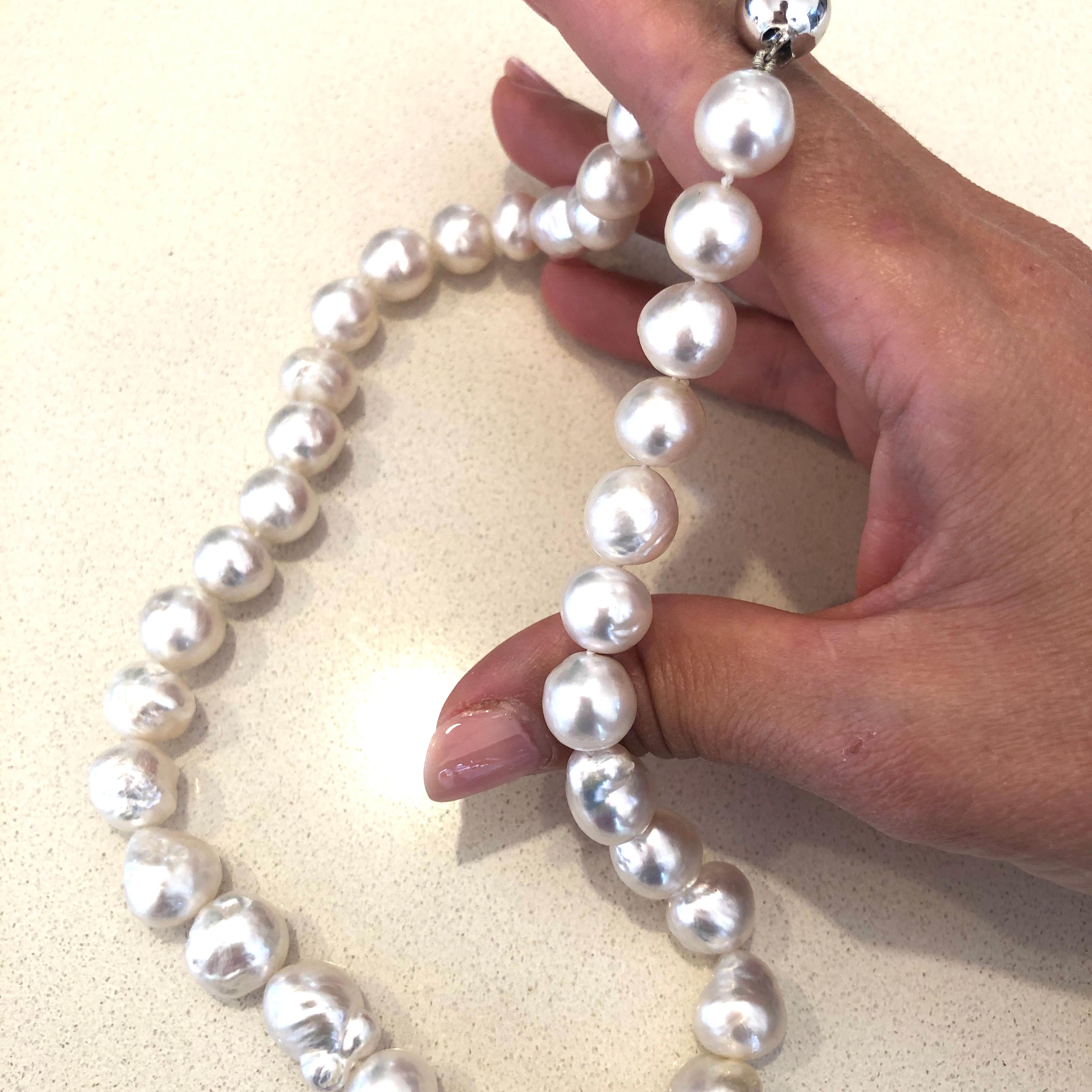 Contemporary Baroque South Sea Pearl 18 Carat White Gold Necklace For Sale