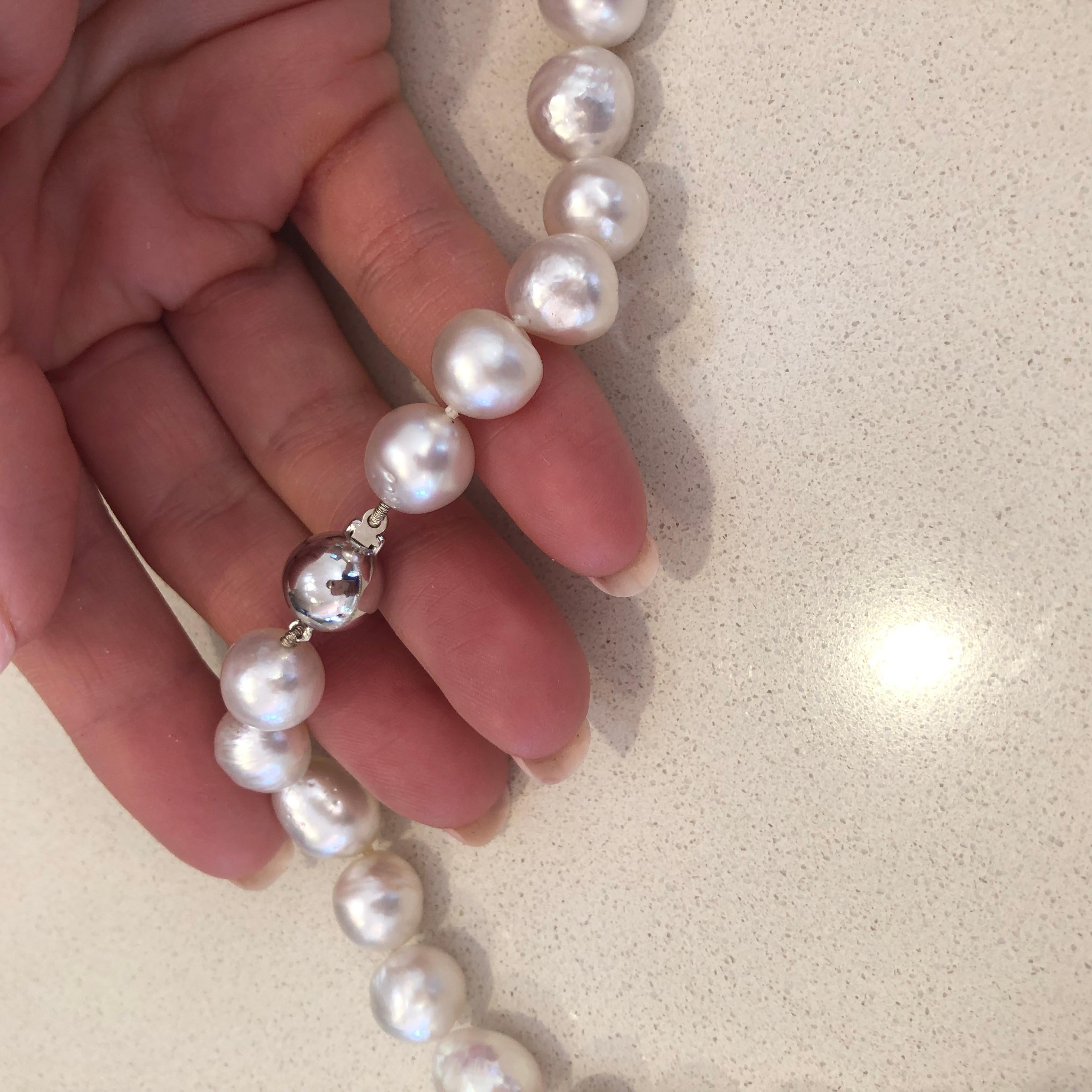 Baroque South Sea Pearl 18 Carat White Gold Necklace For Sale 1