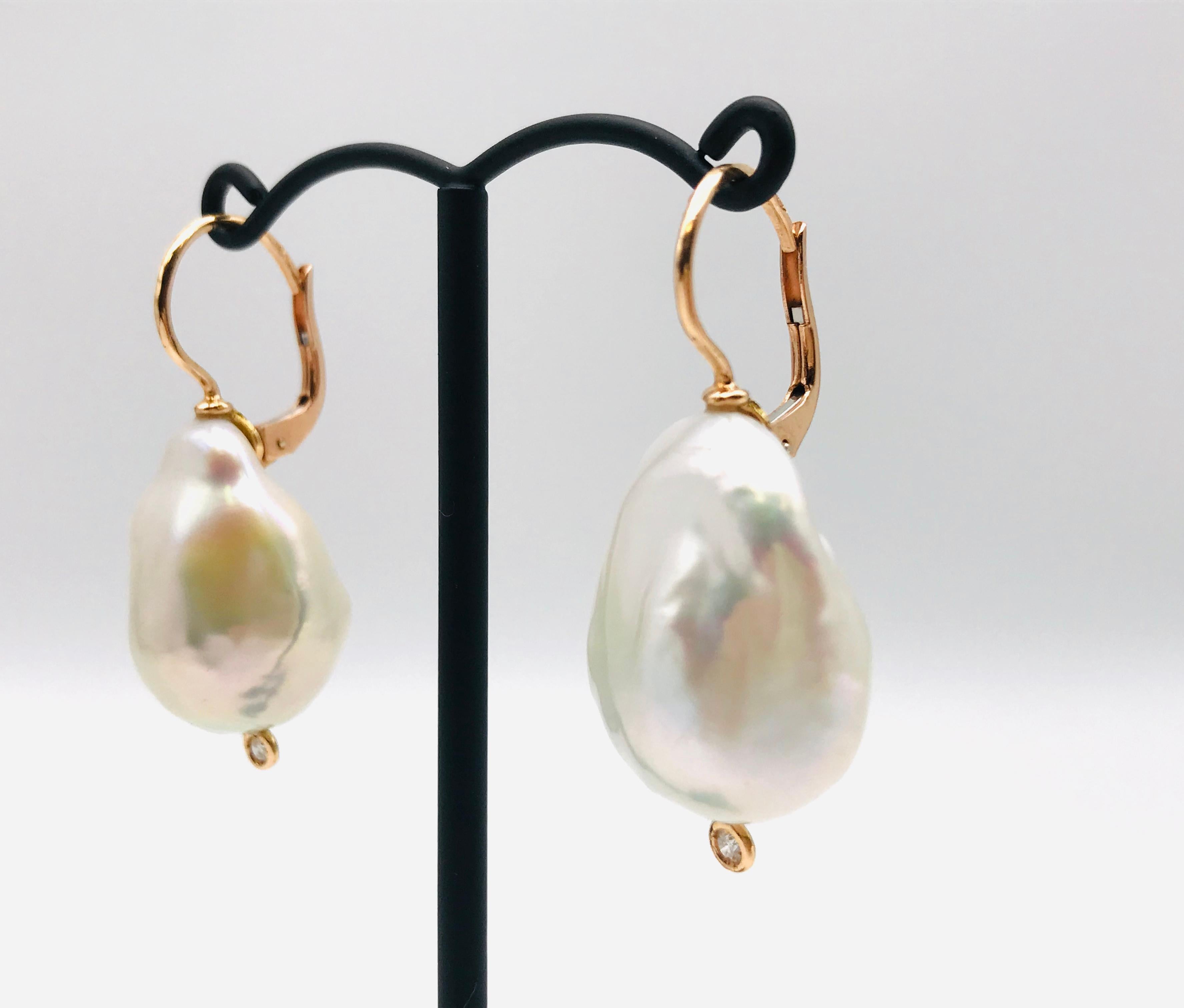 Round Cut Baroque South Sea Pearl and Diamond with Yellow Gold 18 Karat Drop Earrings 