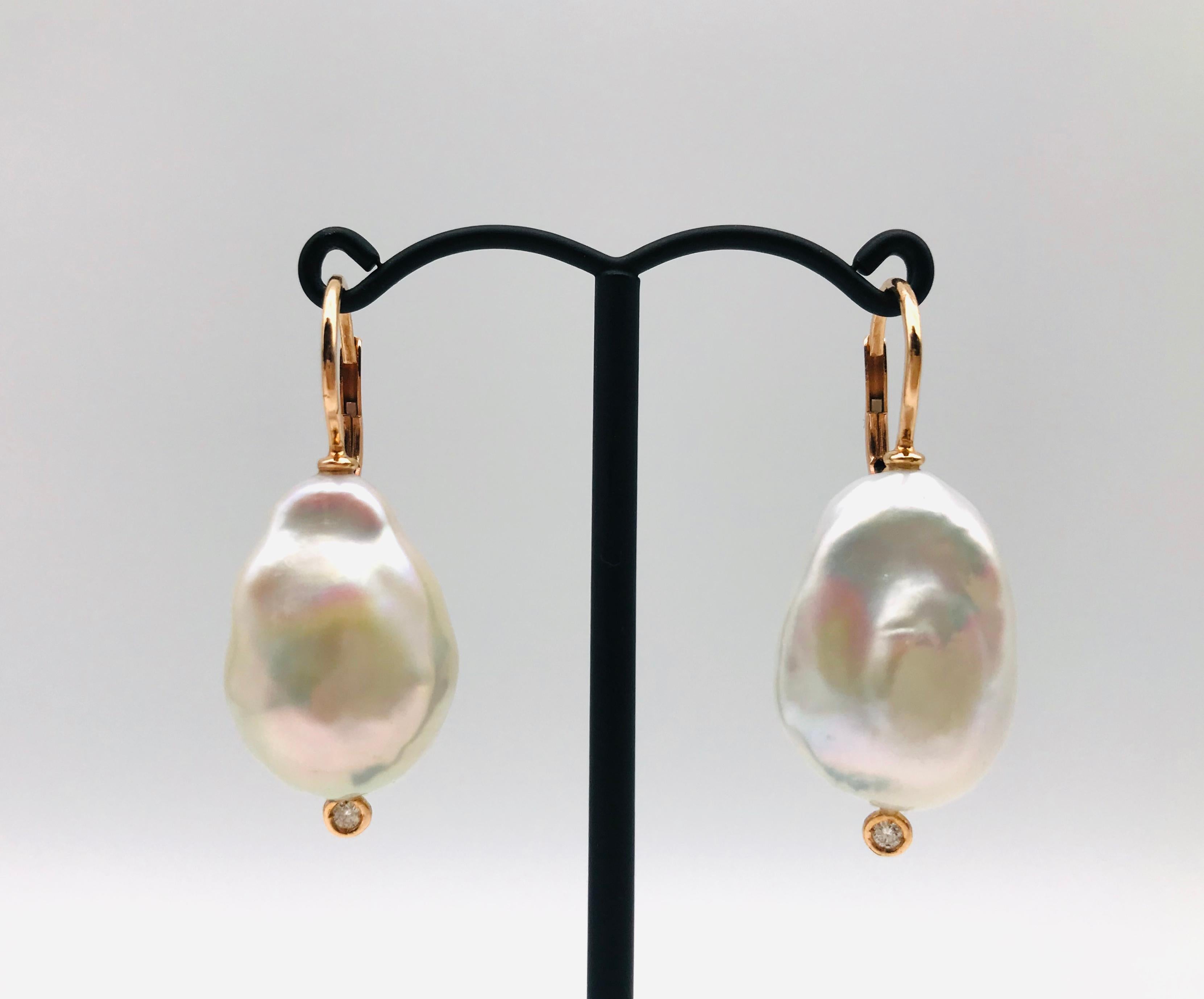 Baroque South Sea Pearl and Diamond with Yellow Gold 18 Karat Drop Earrings  In New Condition In Vannes, FR