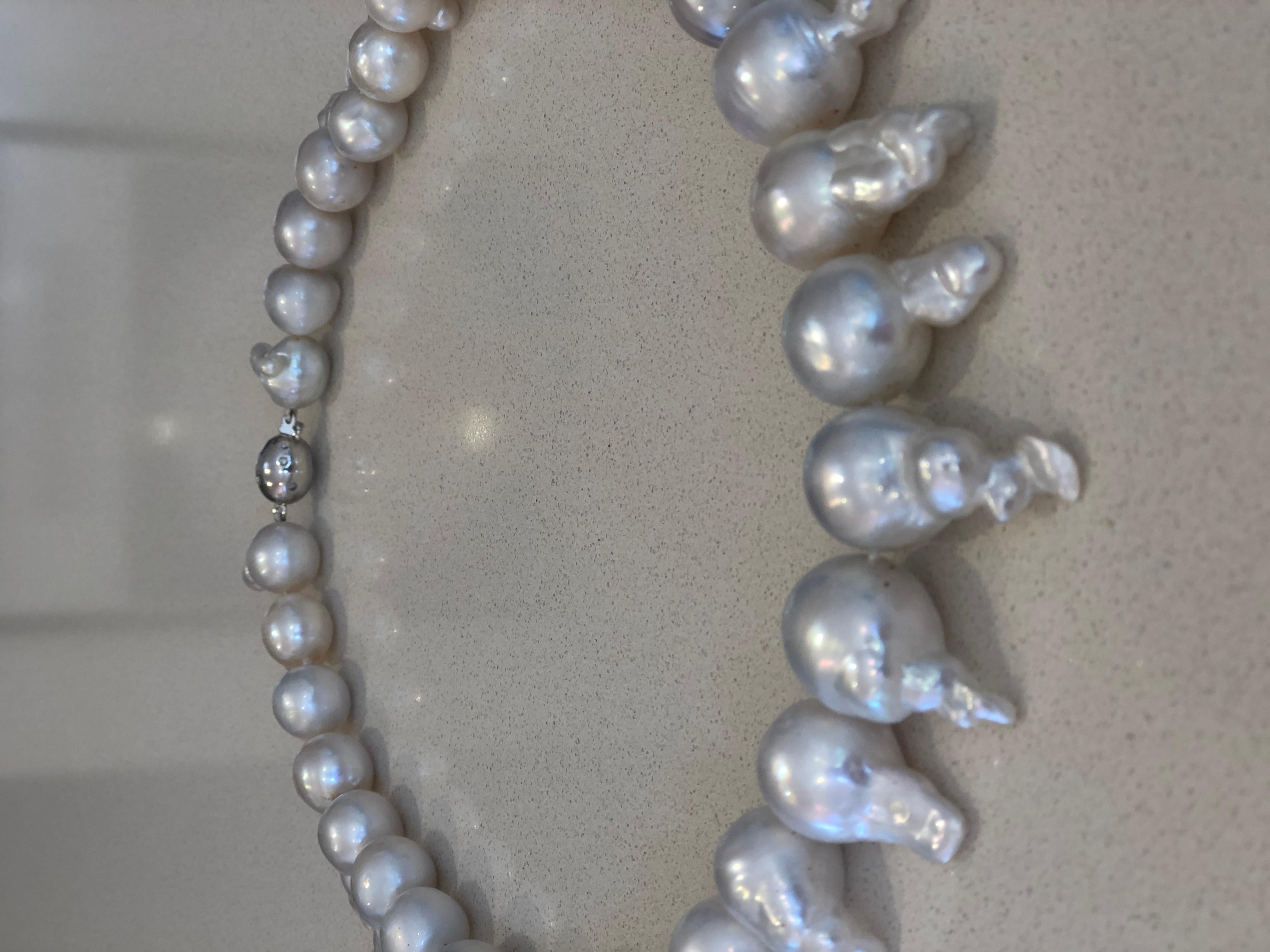 Baroque South Sea Pearl Diamond 18 Carat White Gold Necklace In New Condition For Sale In Brisbane, QLD