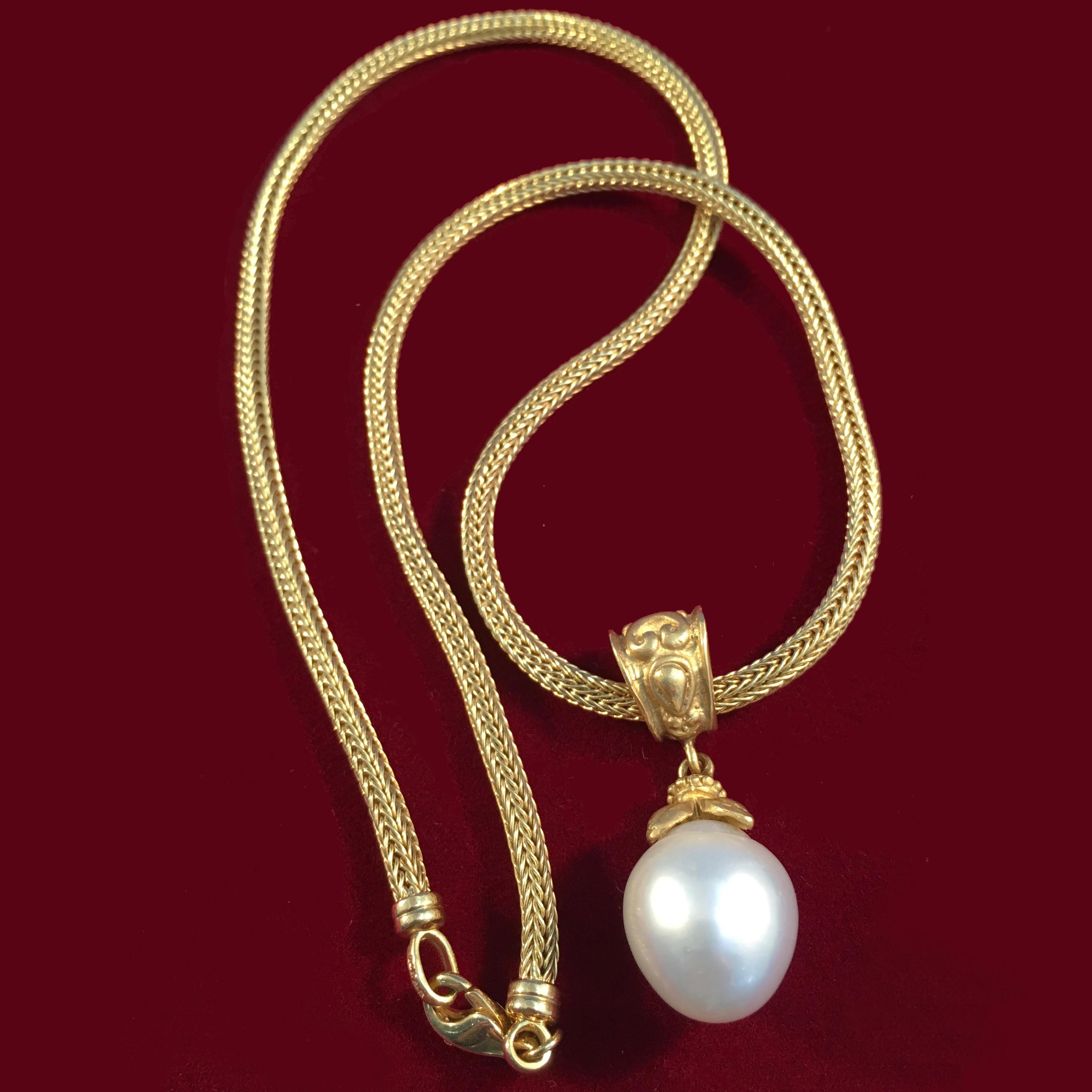 Baroque South Sea Pearl Pendant in 18 Karat Yellow Gold on Wheat Chain In Excellent Condition In Sherman Oaks, CA