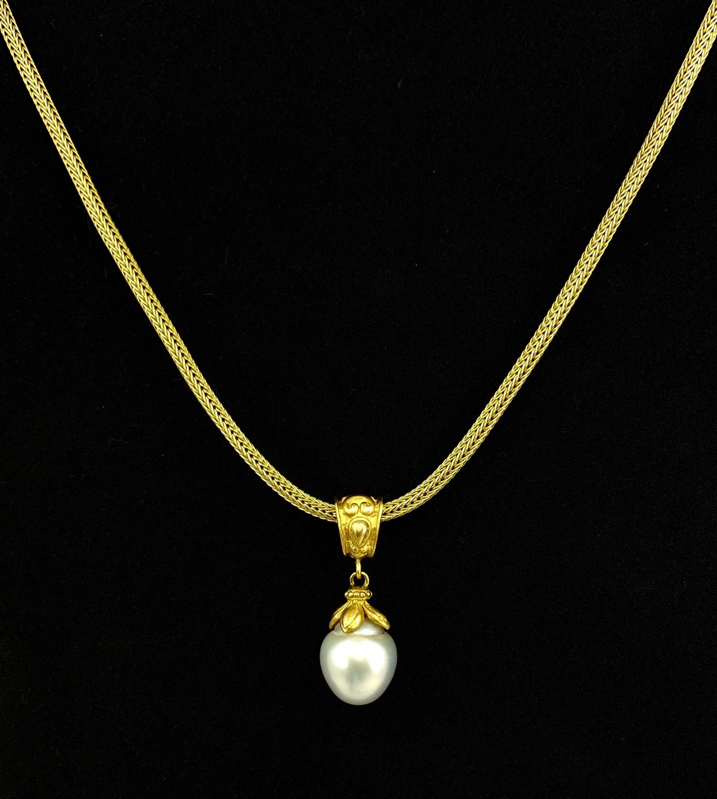 Baroque South Sea Pearl Pendant in 18 Karat Yellow Gold on Wheat Chain 1