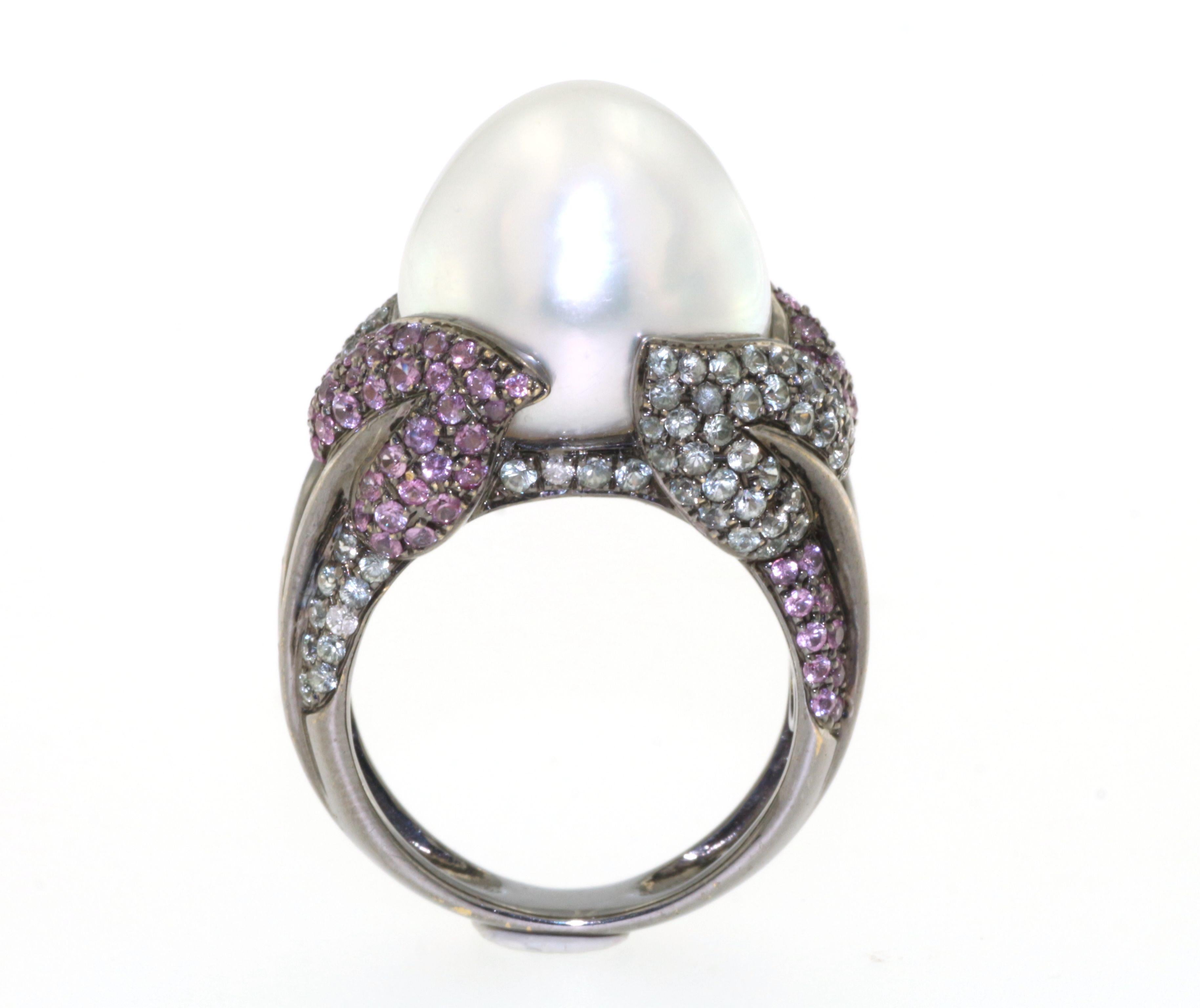 Baroque South Sea Pearl Pink and Green Sapphire Diamond Ring in 18K Rhodium Gold In New Condition In Hong Kong, HK
