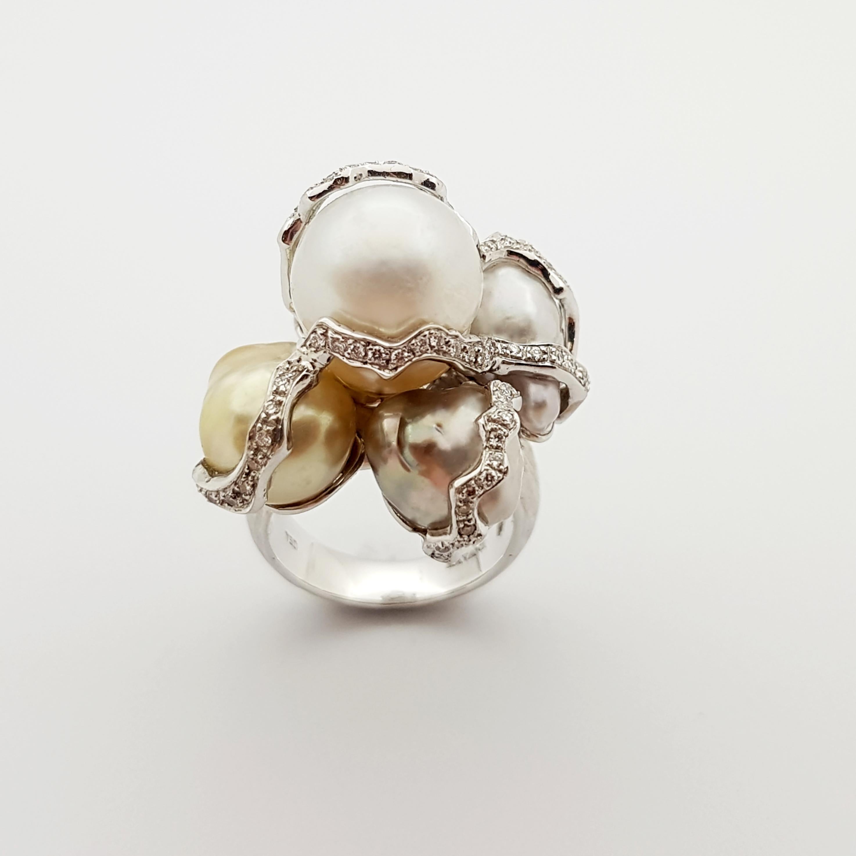 Baroque South Sea Pearl with Diamond Ring Set in 18 Karat White Gold Settings For Sale 5