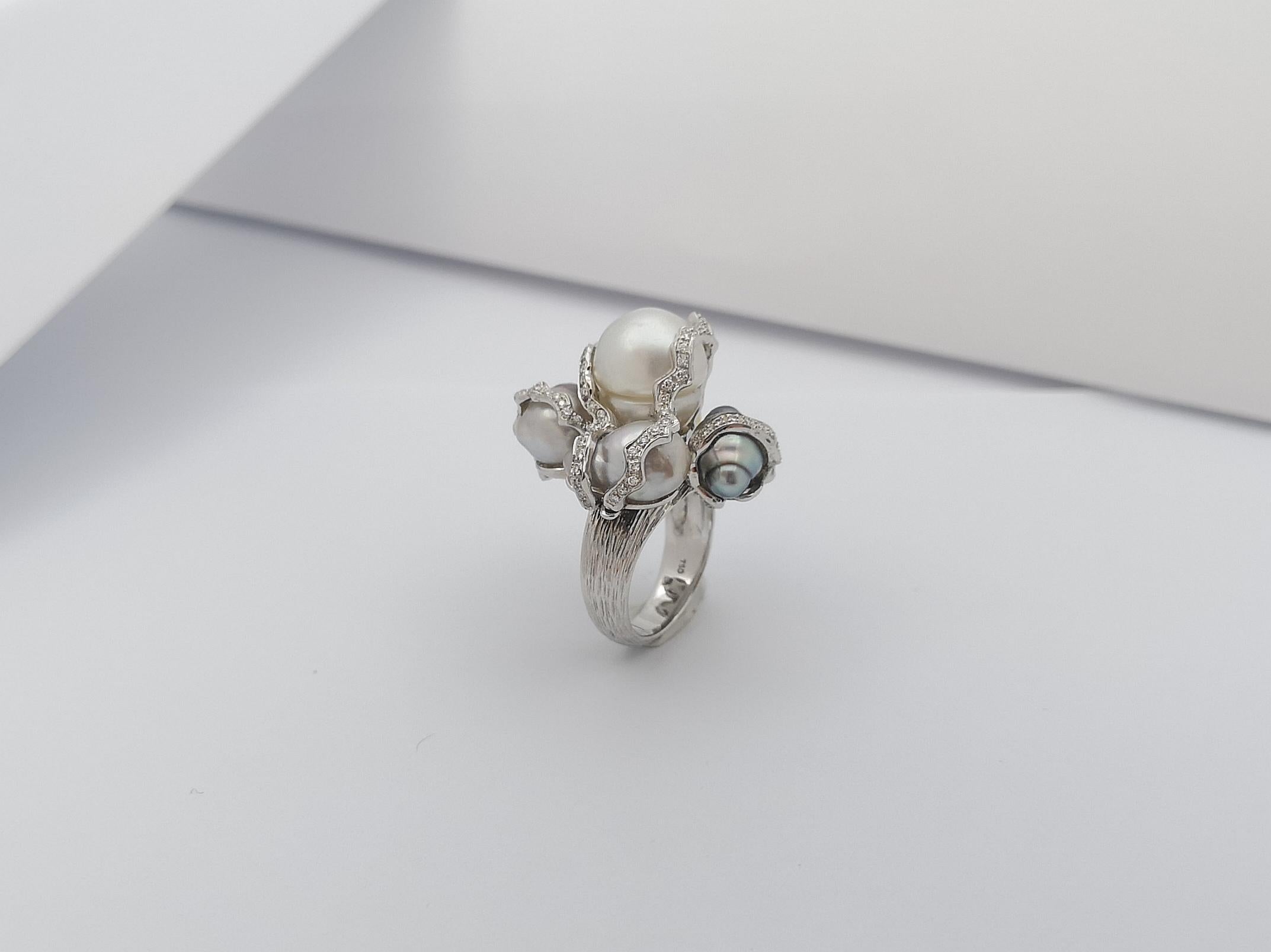 Baroque South Sea Pearl with Diamond Ring Set in 18 Karat White Gold Settings For Sale 12