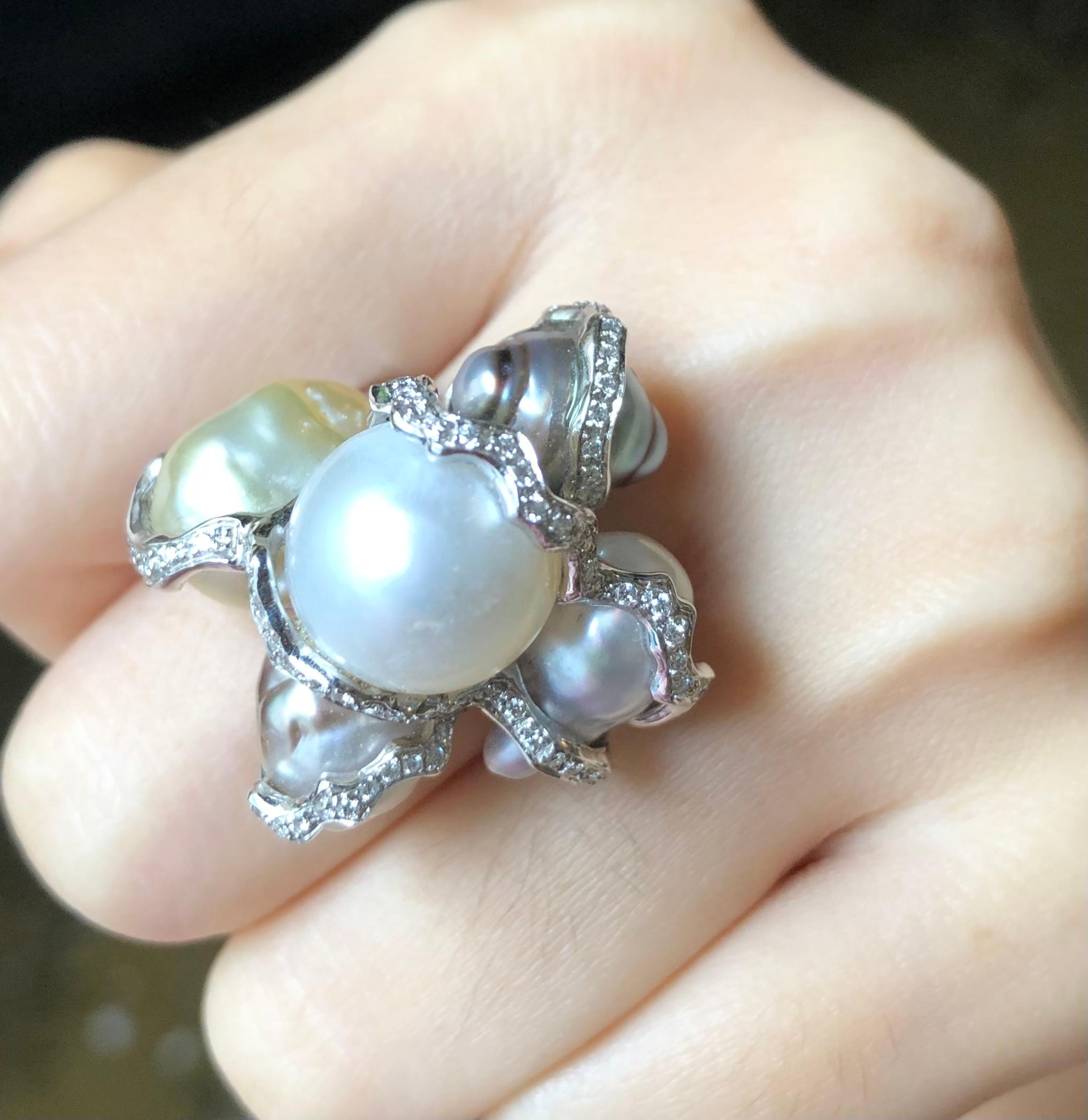Baroque South Sea Pearl with Diamond Ring Set in 18 Karat White Gold Settings For Sale 2